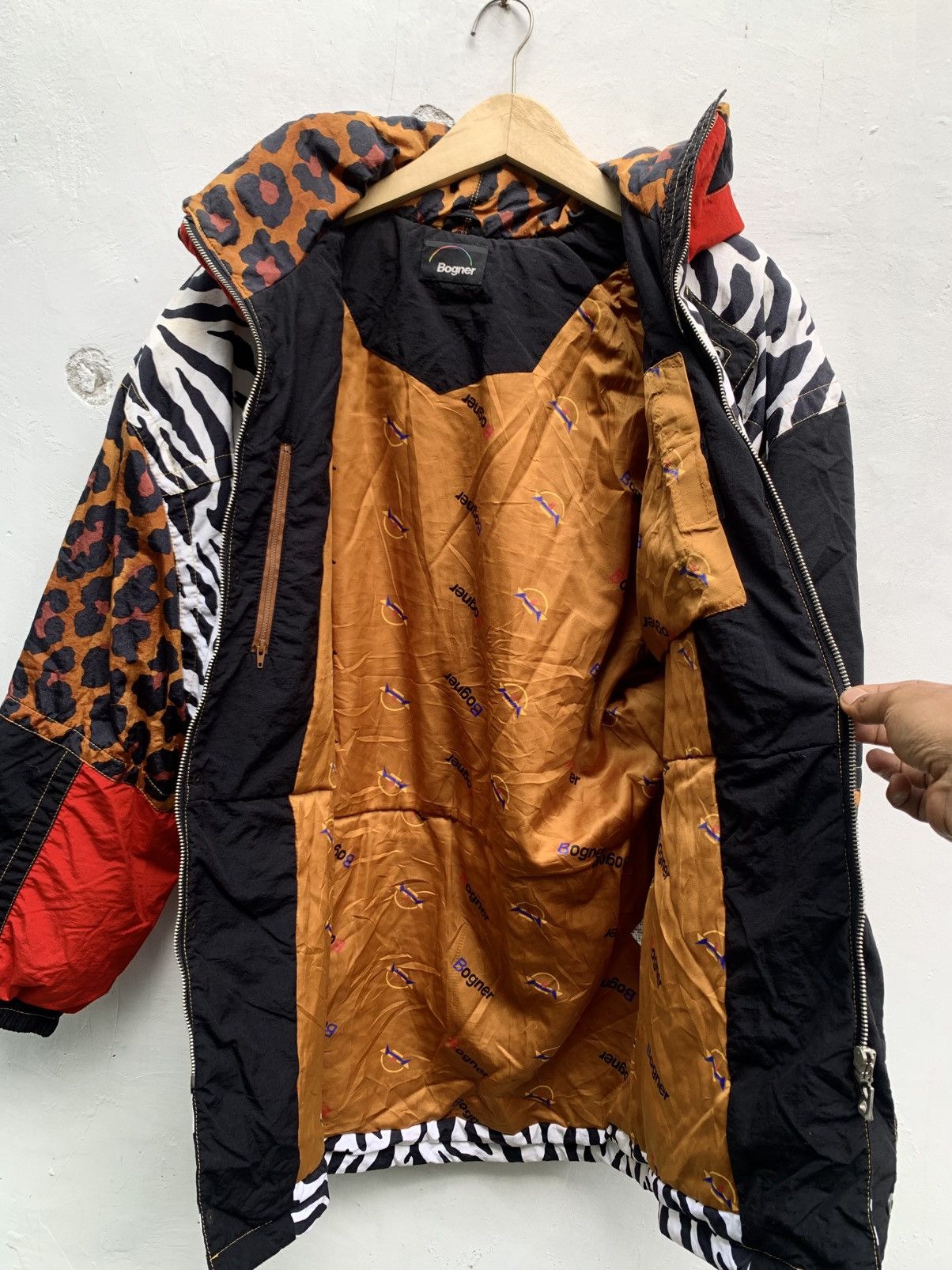 Bogner Vintage bogner wb leopard winter ski jacket Size US L / EU 52-54 / 3 - 2 Thumbnail