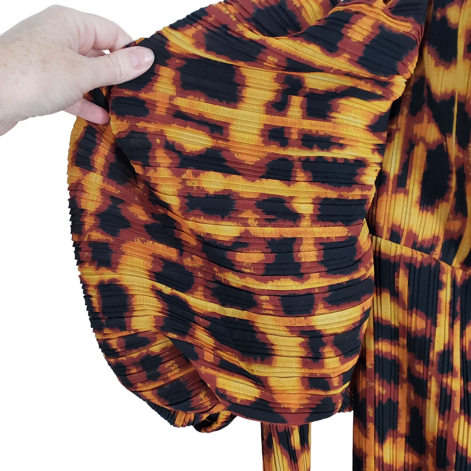 Solace London Solace London Skye Pleat Leopard Print Mini Dress Mindy Kali Size M / US 6-8 / IT 42-44 - 7 Thumbnail