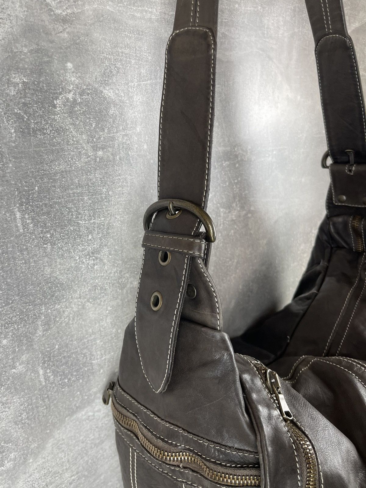 Giorgio Brato Washed Leather Shoulder Bag Early 00s Giorgio Brato Artisan Size ONE SIZE - 4 Thumbnail