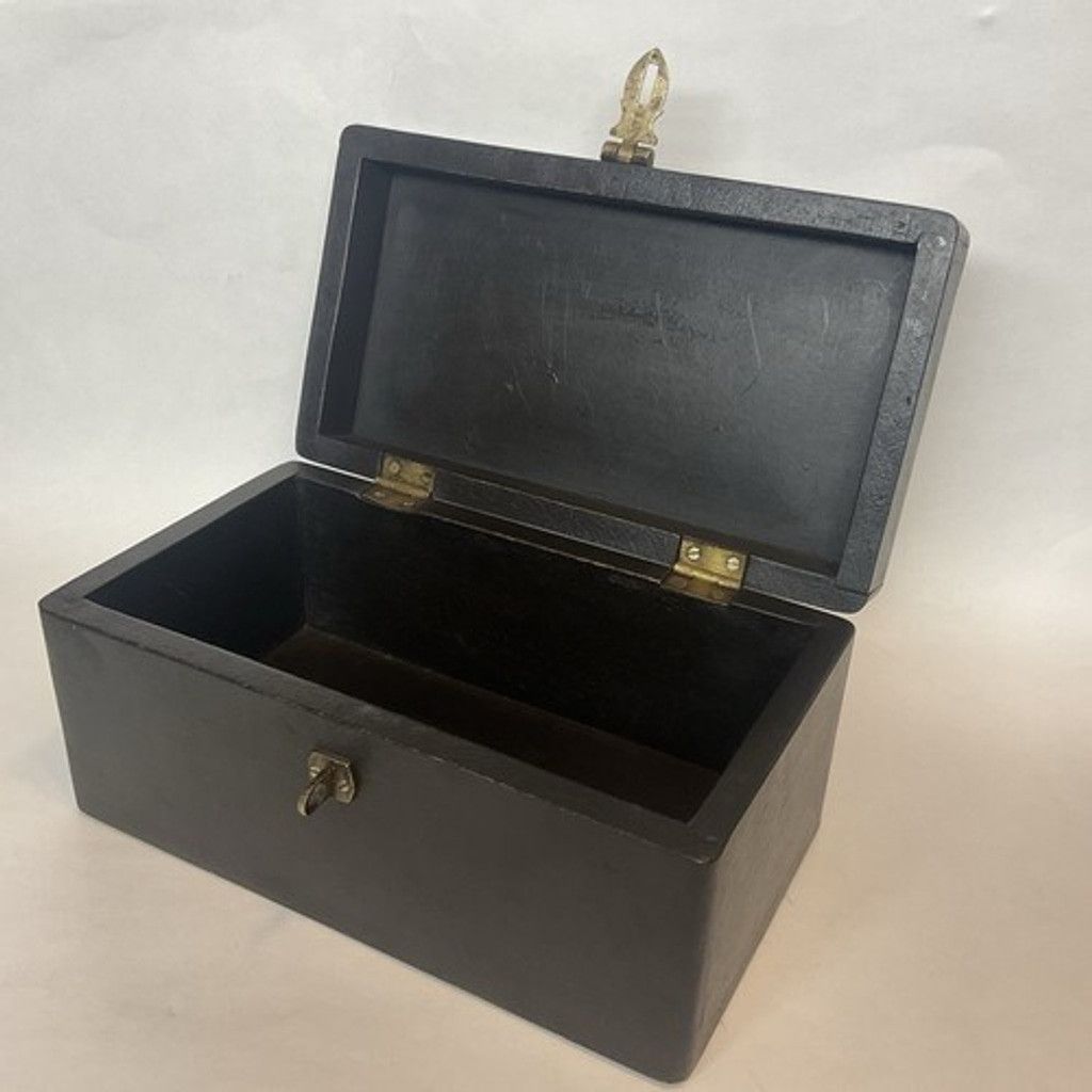 Handmade VTG Dark Brown Wooden Box W/Metal Decorative Brass OrnateTop Size ONE SIZE - 7 Thumbnail