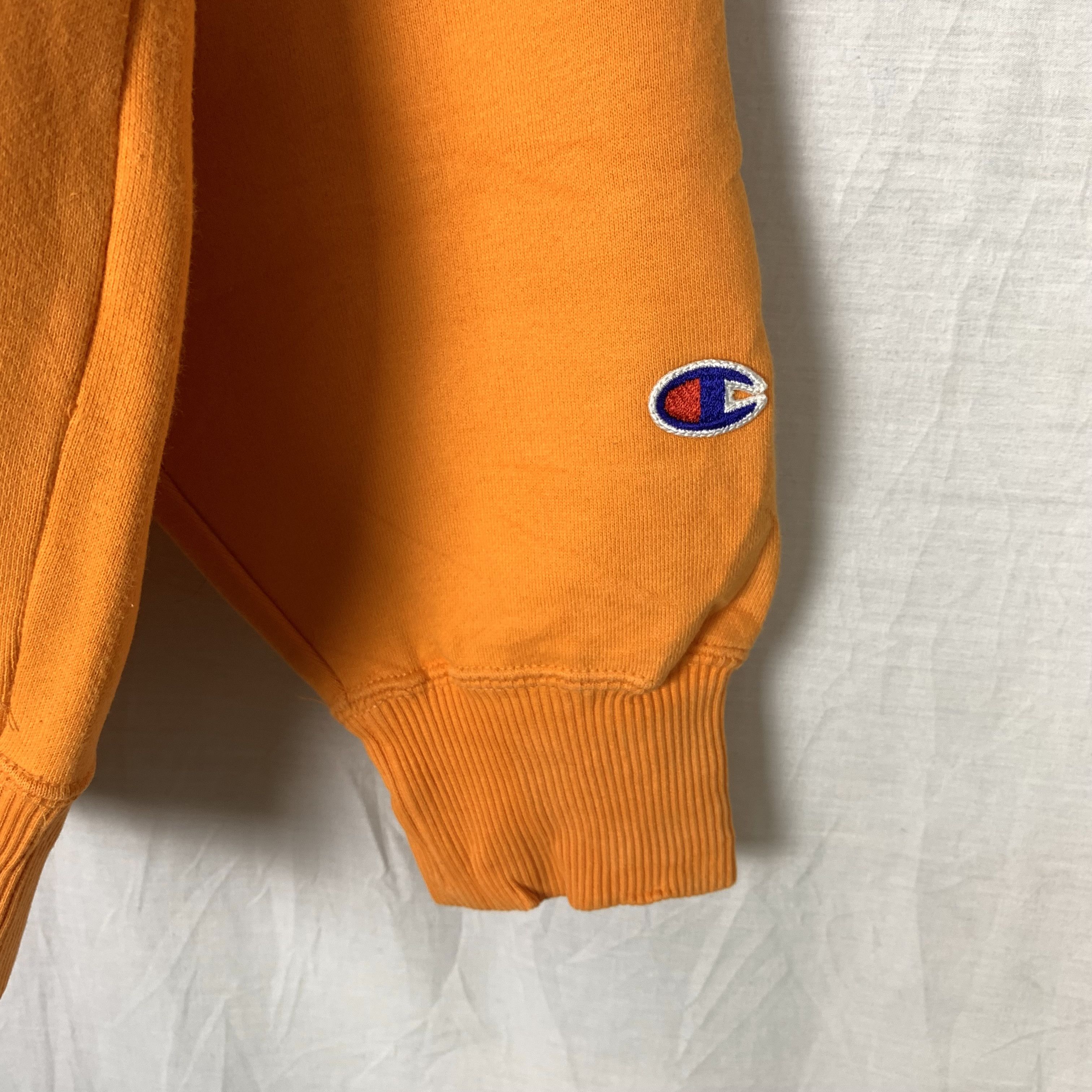 Champion Vintage Champion Sweatshirt Crewneck Size US M / EU 48-50 / 2 - 3 Thumbnail
