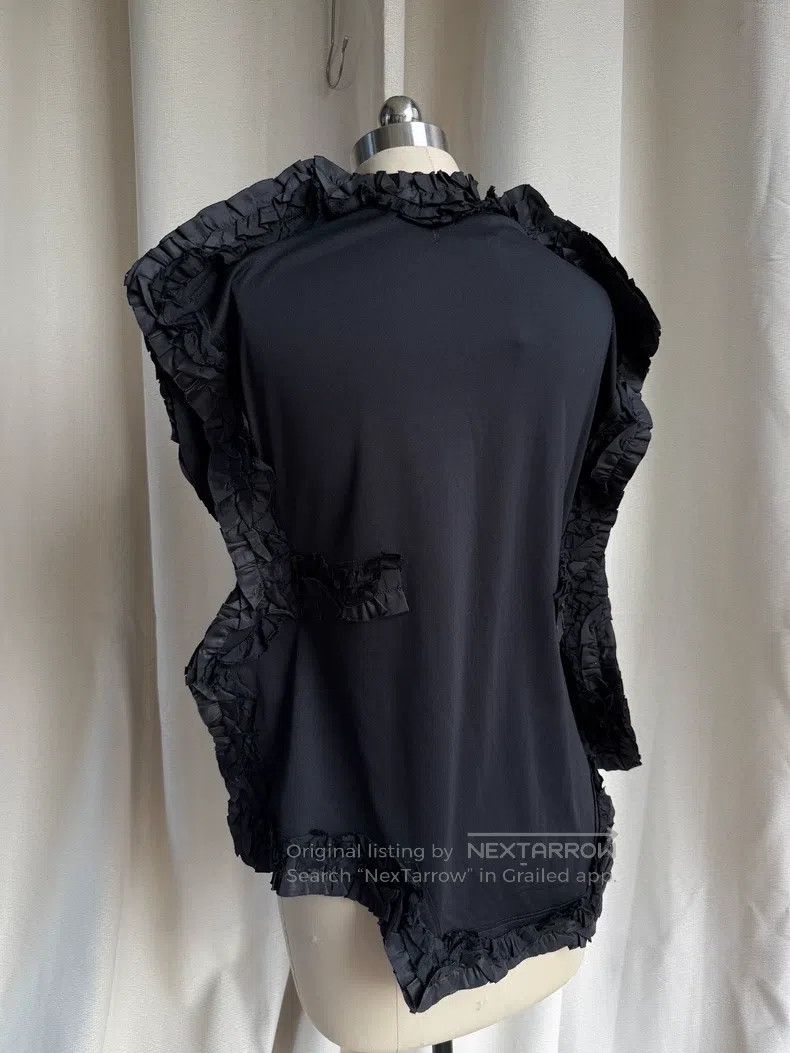 Comme des Garcons Comme Des Garcons Asymmetrical Hem Top Size XS / US 0-2 / IT 36-38 - 5 Thumbnail