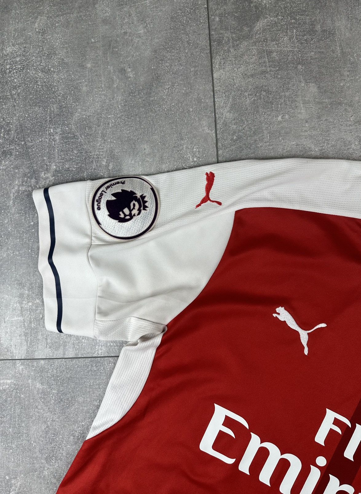 Puma Puma Arsenal Fc Premier League Home 2016/17 Soccer Jersey Size US L / EU 52-54 / 3 - 14 Thumbnail