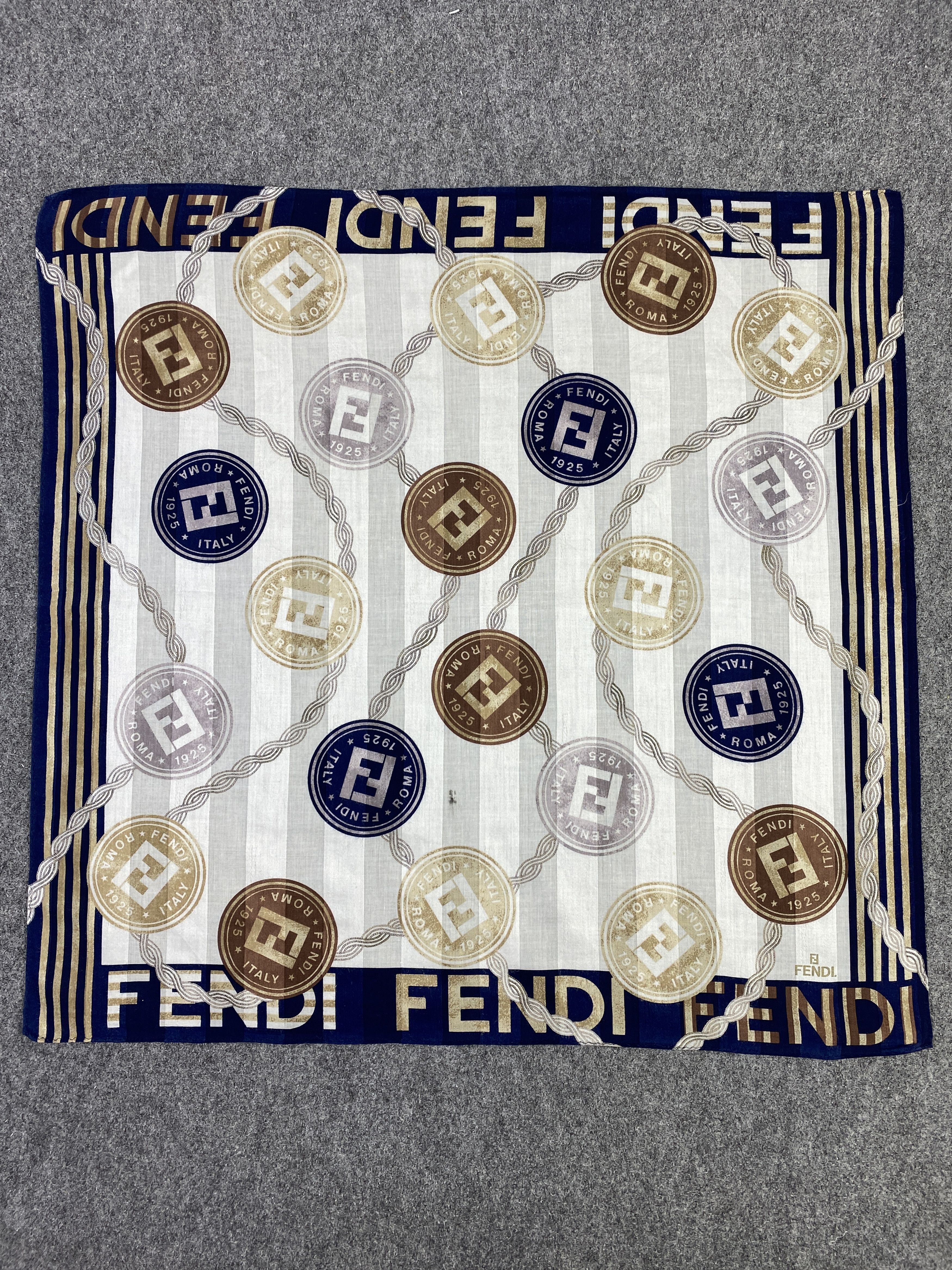 Fendi Vintage Fendi Handkerchief / Neckerchief KT0081 Size ONE SIZE - 4 Thumbnail