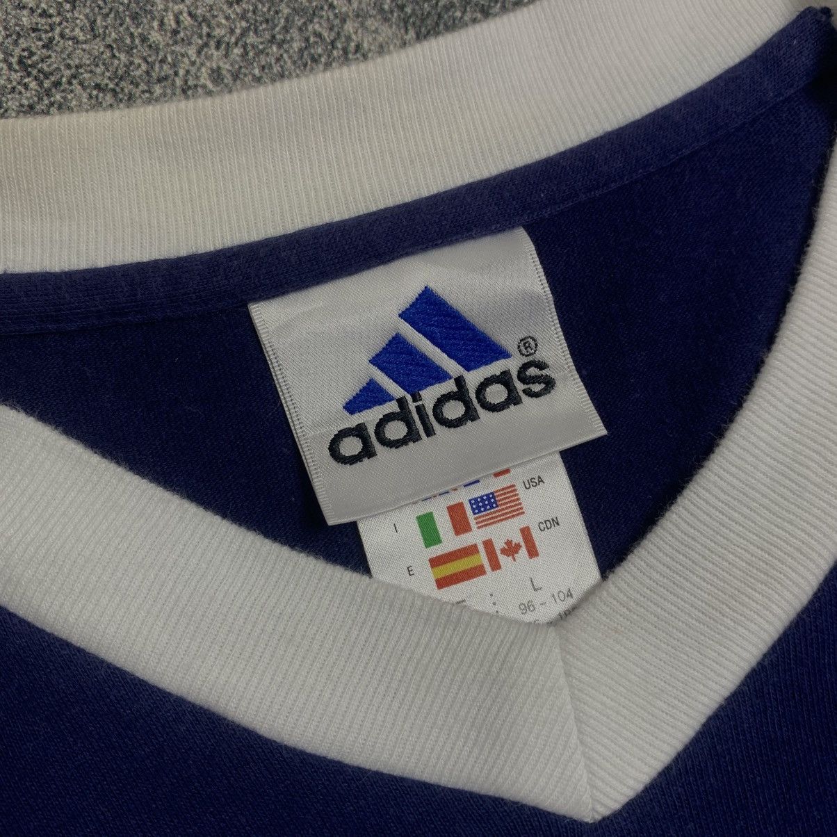Adidas Rare Adidas Real Madrid Raul Gonzales 7 Sewn Logo Size US L / EU 52-54 / 3 - 6 Thumbnail