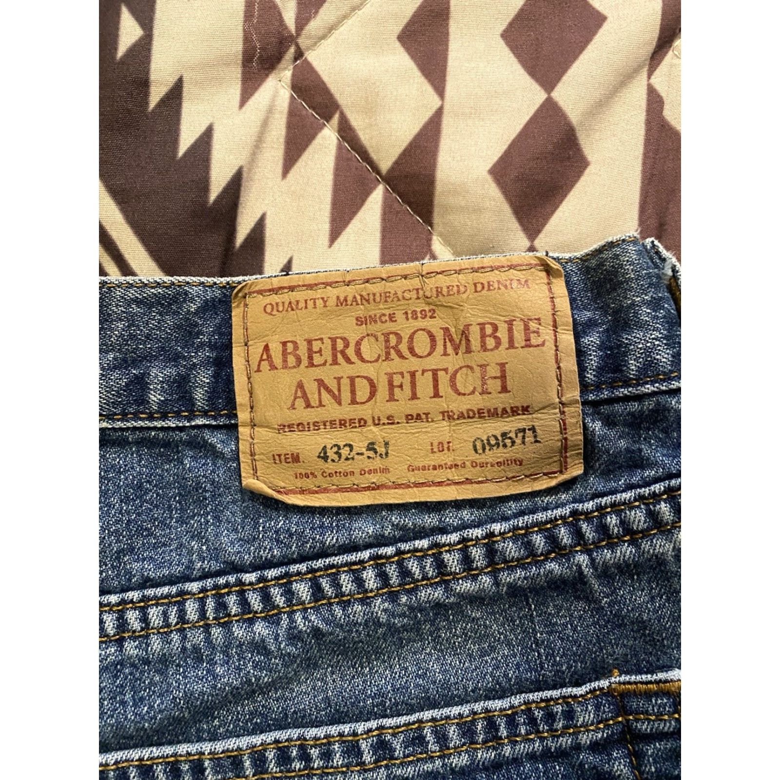 Abercrombie & Fitch VINTAGE Abercrombie & Fitch Women’s Button Fly Flare Leg Jeans Size 12R 31x32 Blue Denim Cotton Stretch Size 34" / US 12 / IT 48 - 4 Thumbnail
