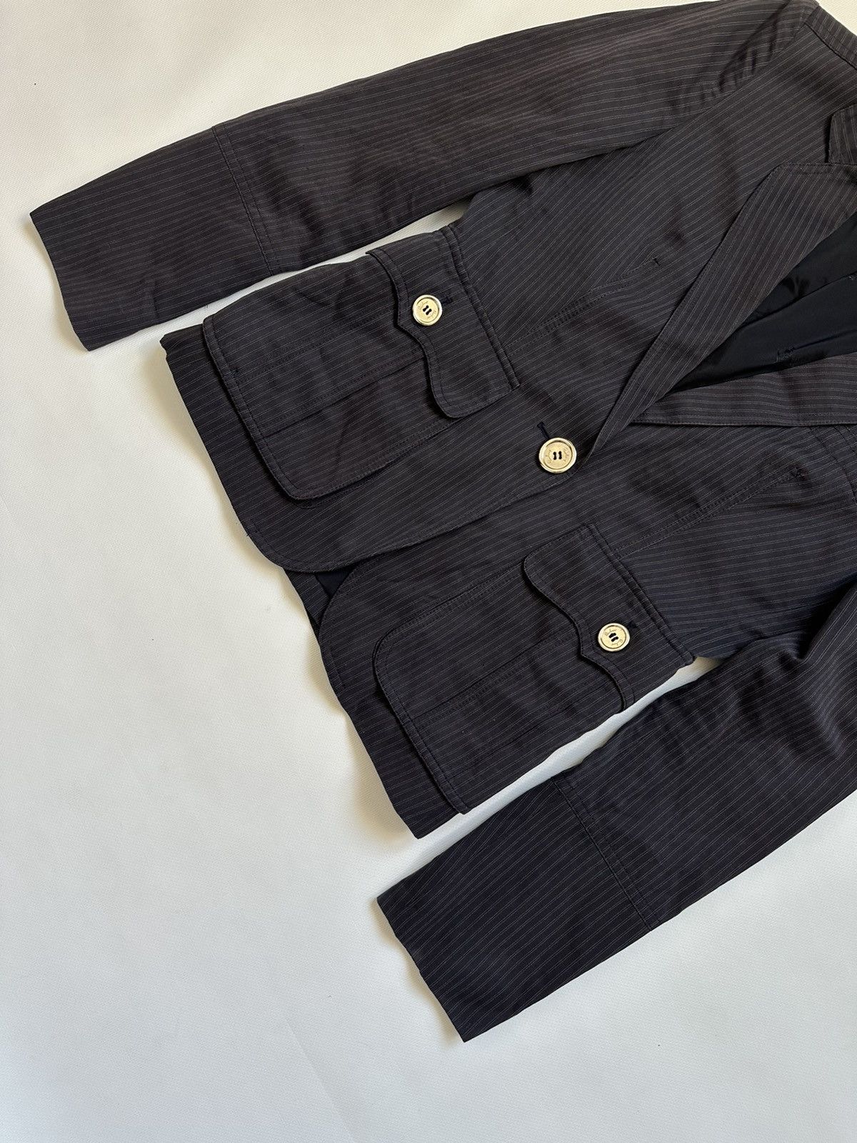Burberry-Vintage Navy Gray Blazer Jacket-Shiny Silver