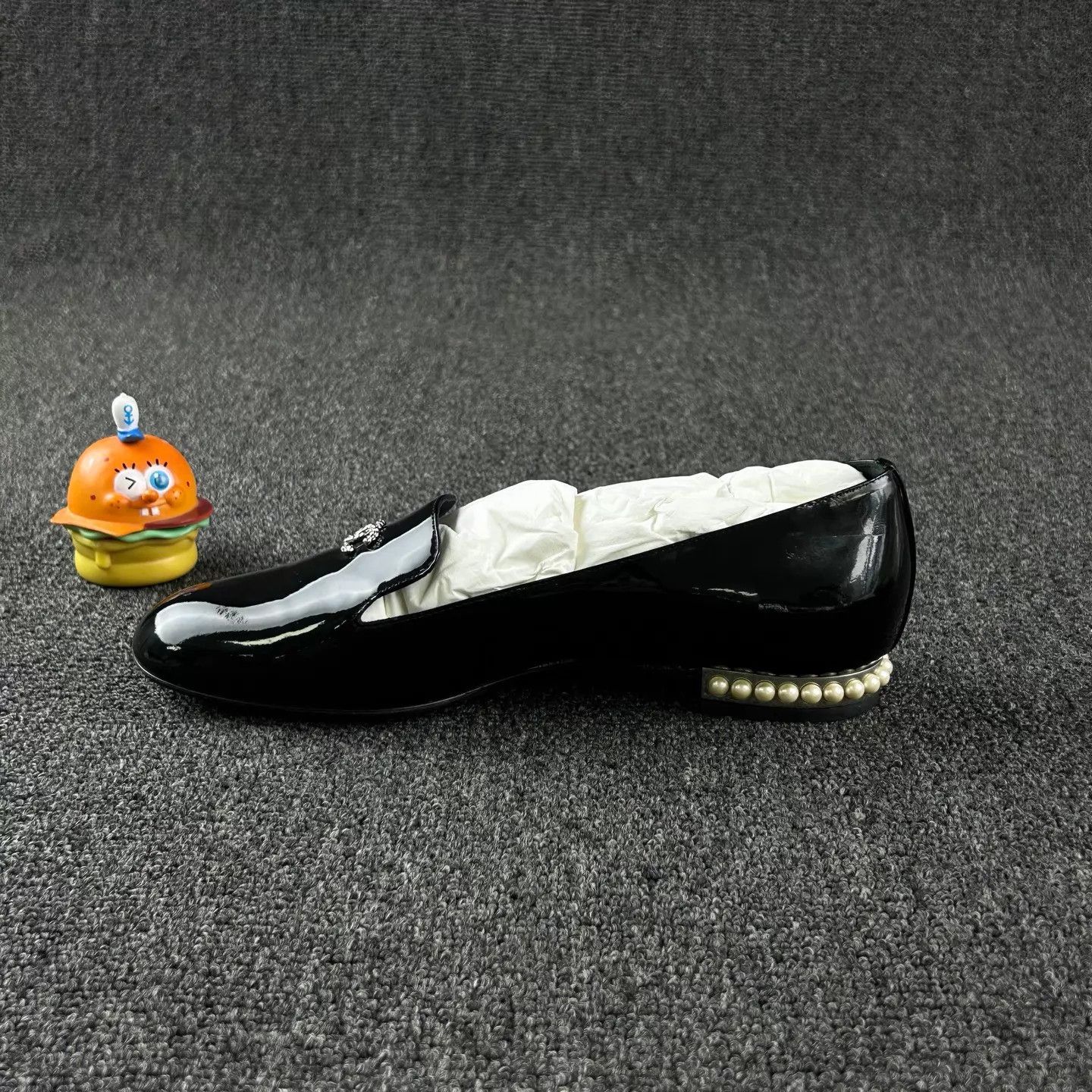 Chanel Chanel pearl low-heel black patent CC silver buckle 36 Size US 5.5 / IT 35.5 - 3 Thumbnail