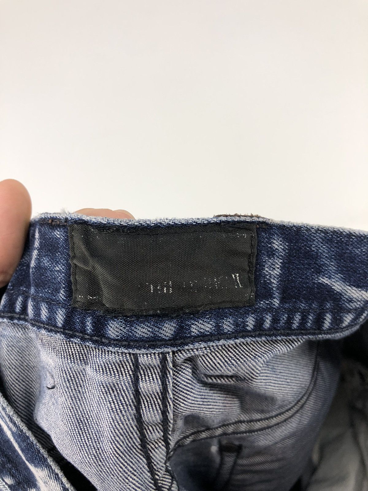Japanese Brand Japanese Brand Chil Deric ll Distressed Faded Blue Jeans Size US 32 / EU 48 - 21 Thumbnail