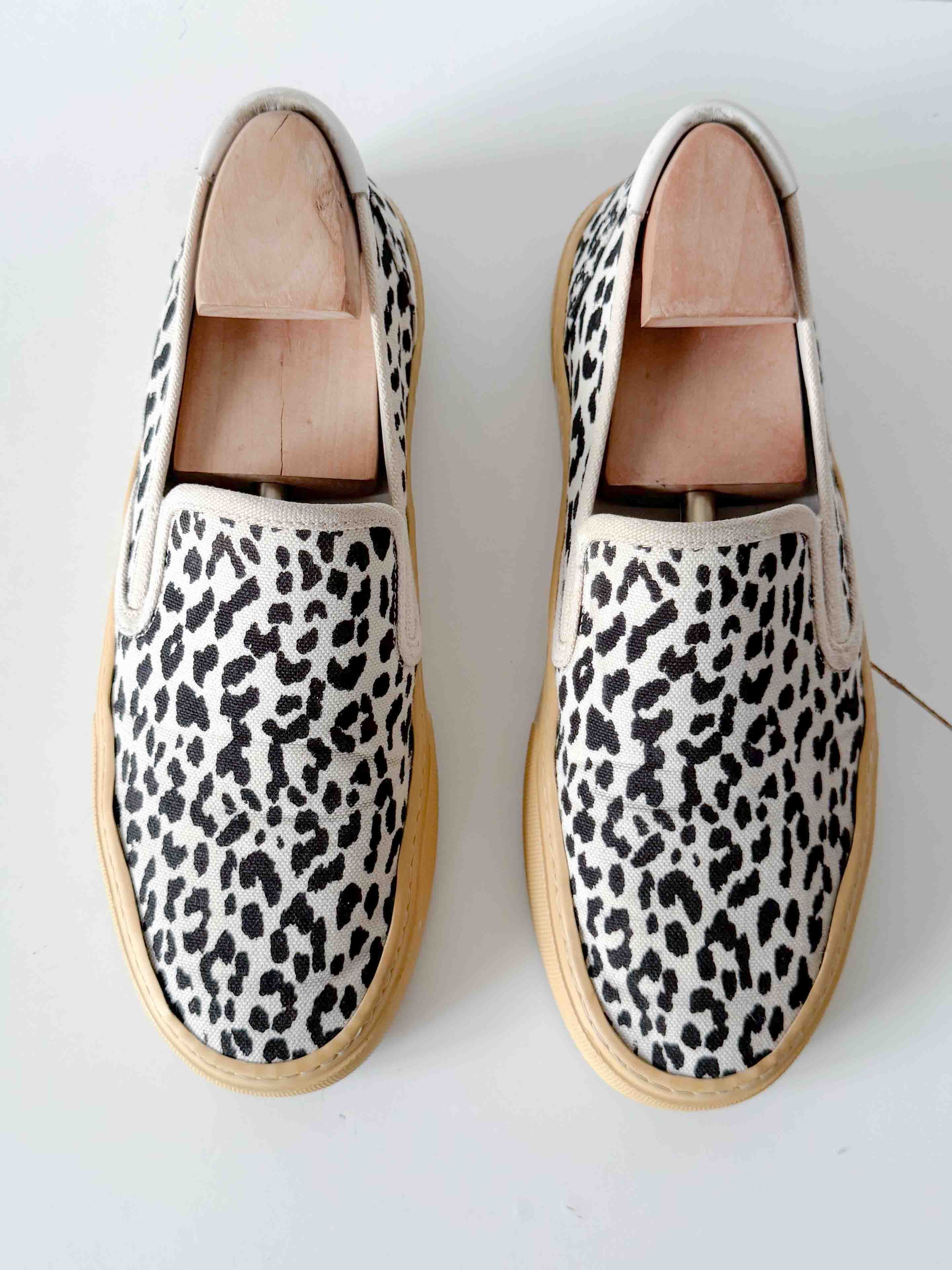 Saint Laurent Paris Saint Laurent Hedi Slimane Babycat Slip On´s Size US 8 / EU 41 - 4 Thumbnail