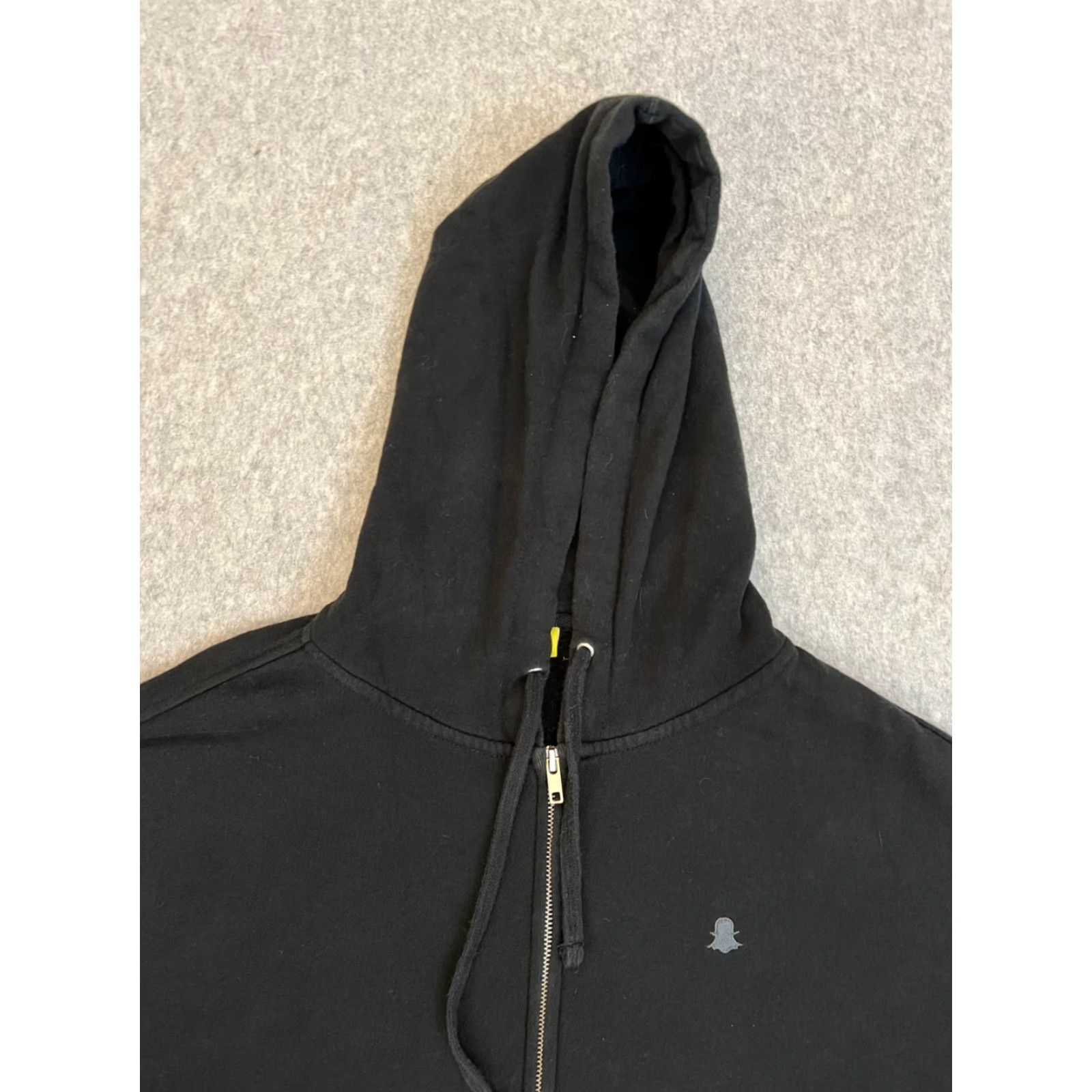 Vintage Snapchat Ghost Logo Hoodie Men’s Large Black Zip Full Zip Fleece Kangaroo Pockets Independent Trading Company Shirt? Size US L / EU 52-54 / 3 - 4 Thumbnail
