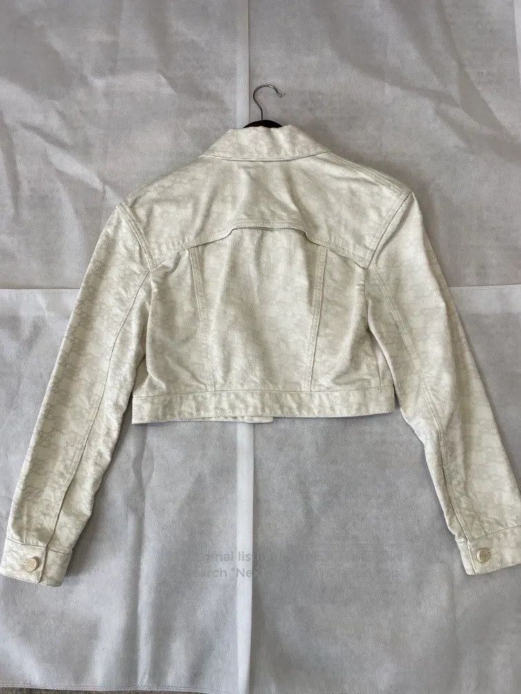 Fendi Fendi Off-white logo printed denim short jacket Size XS / US 0-2 / IT 36-38 - 2 Thumbnail