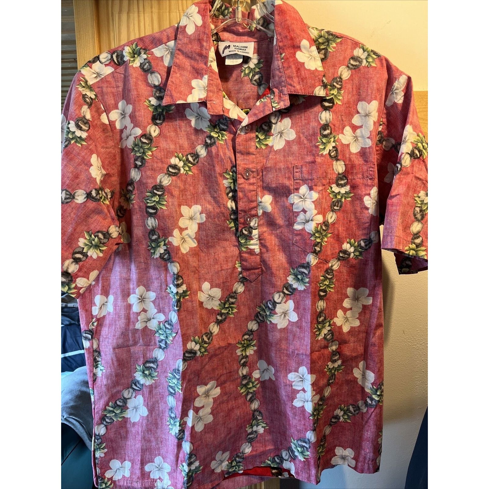 Other Malihini VTG Men's L Red SS 1/2 Button Cotton Hawaiian Shirt Size US L / EU 52-54 / 3 - 3 Thumbnail
