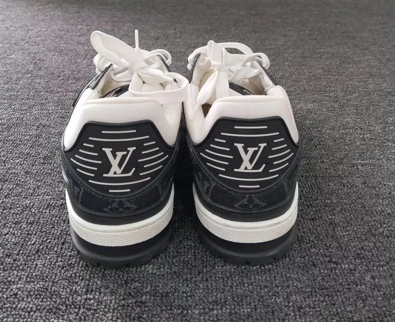 Louis Vuitton Louis Vuitton Trainer Size 43 Sneakers-2507 Size US 10.5 / EU 43-44 - 7 Thumbnail