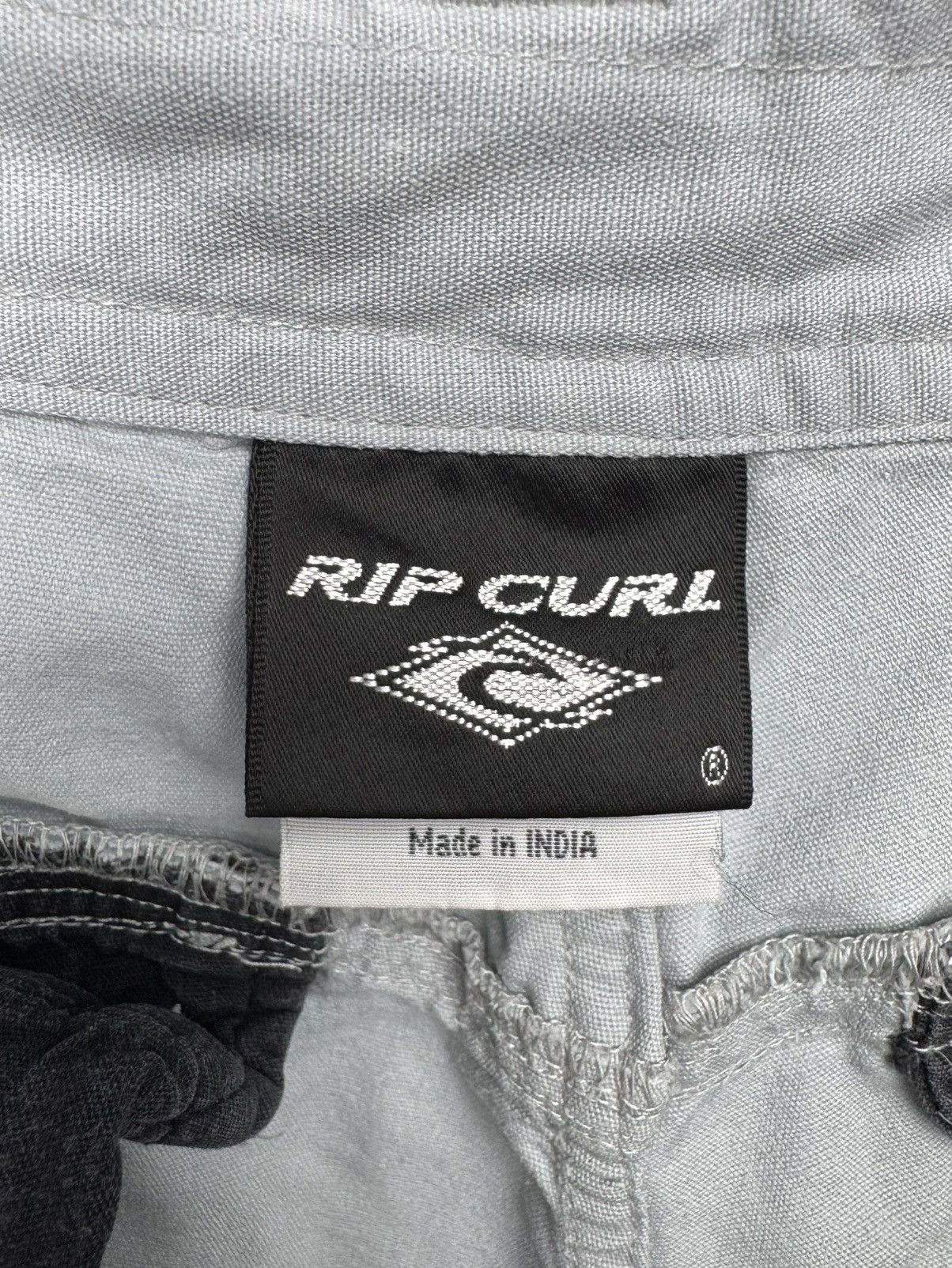 Rip Curl Rip Curl vintage grey embroidery logo used surf pants Size US 32 / EU 48 - 17 Thumbnail