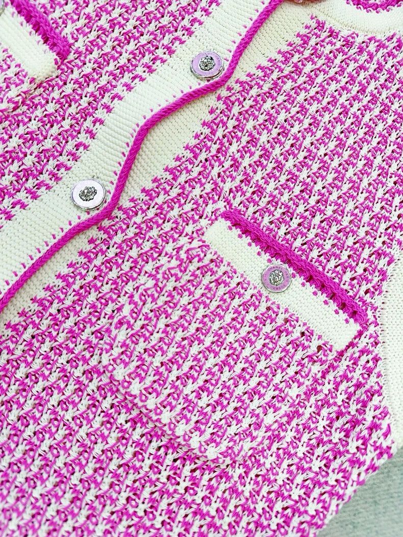 Chanel Chanel 22P pink and white four-pocket knitted sleeveless v Size XS / US 0-2 / IT 36-38 - 3 Thumbnail