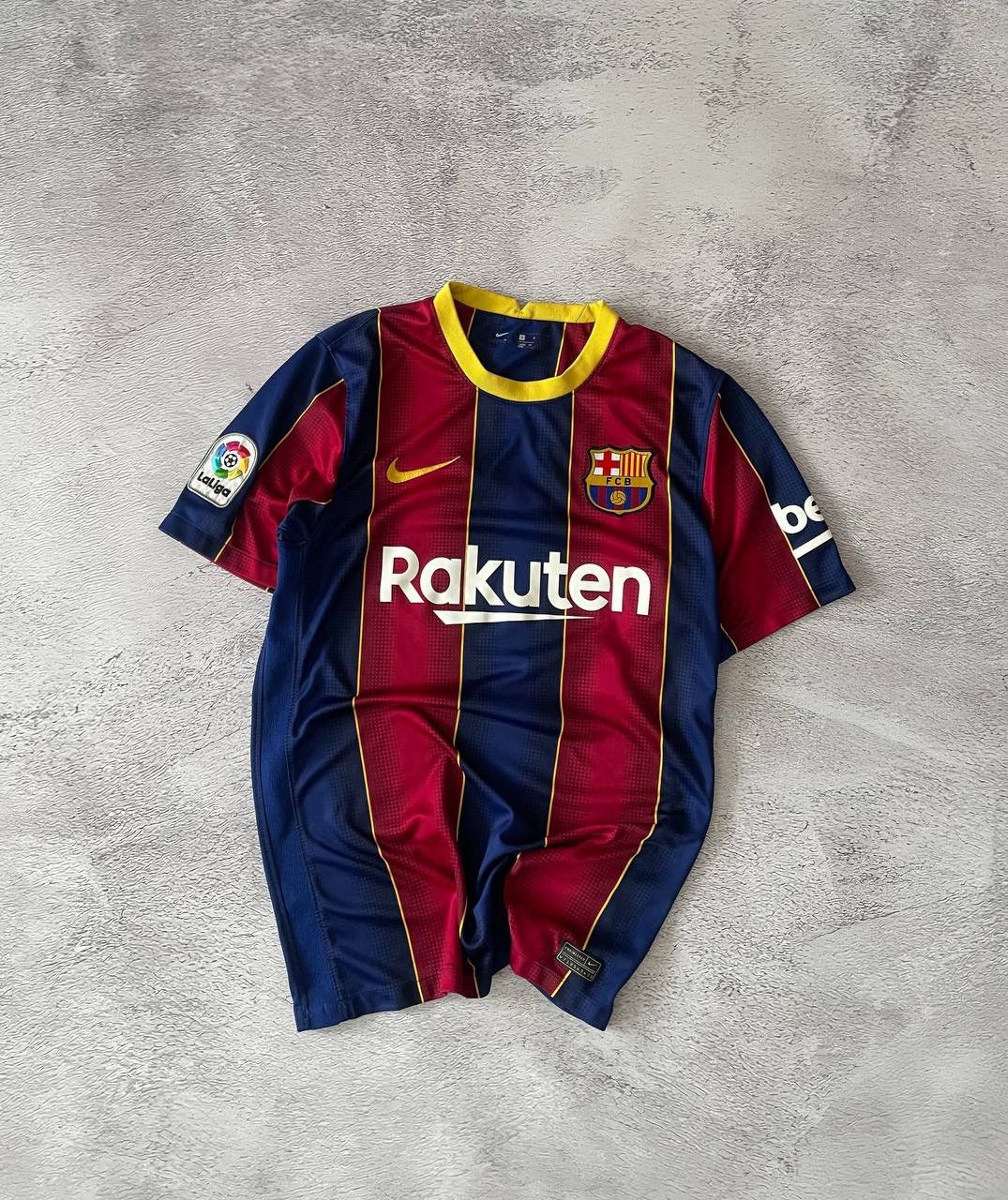Nike Barcelona 2020-2021 home football jersey