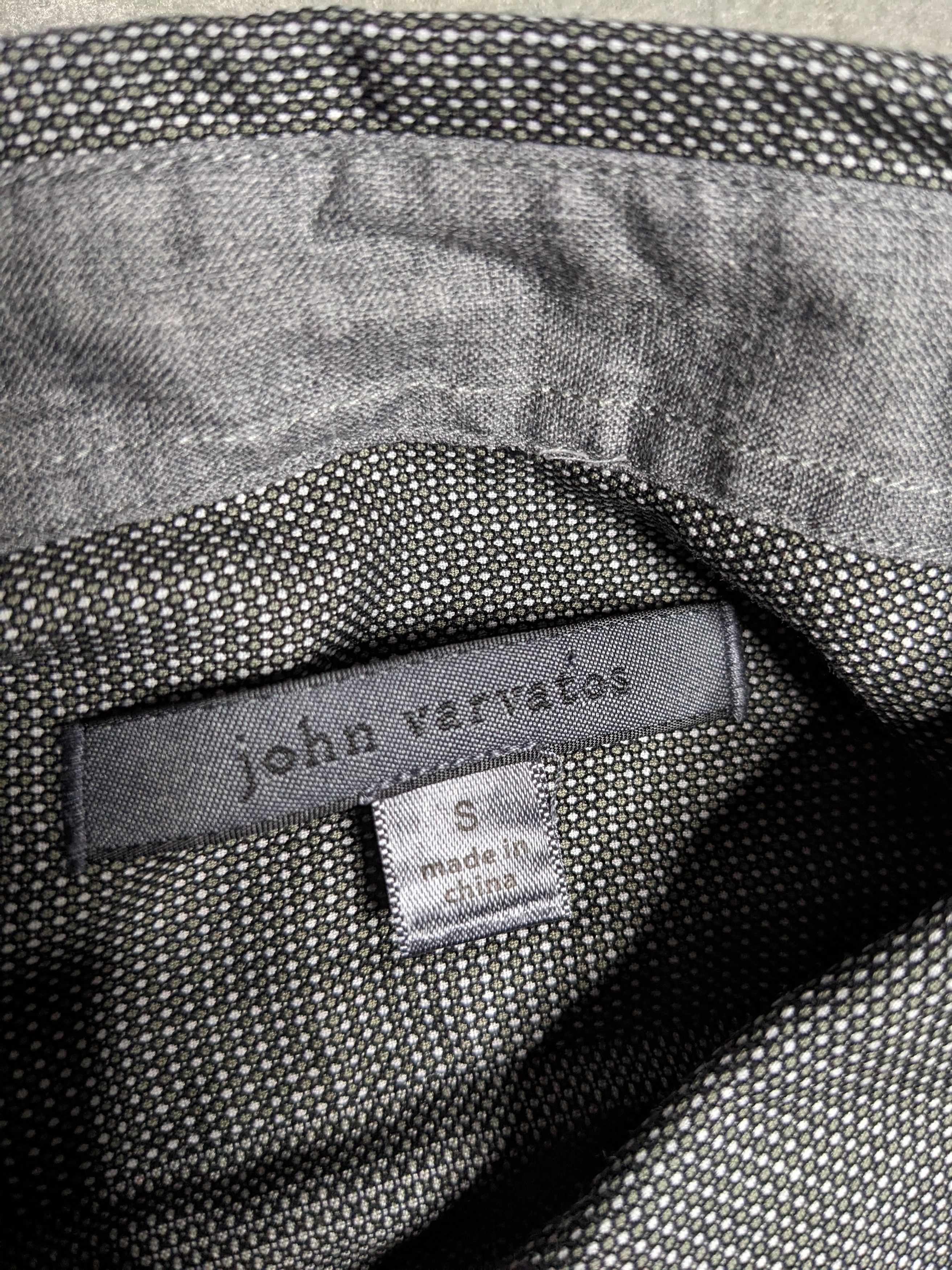 John Varvatos John Varvatos Button Up Shirt Mens Small Geometric Birdseye Size US S / EU 44-46 / 1 - 7 Thumbnail