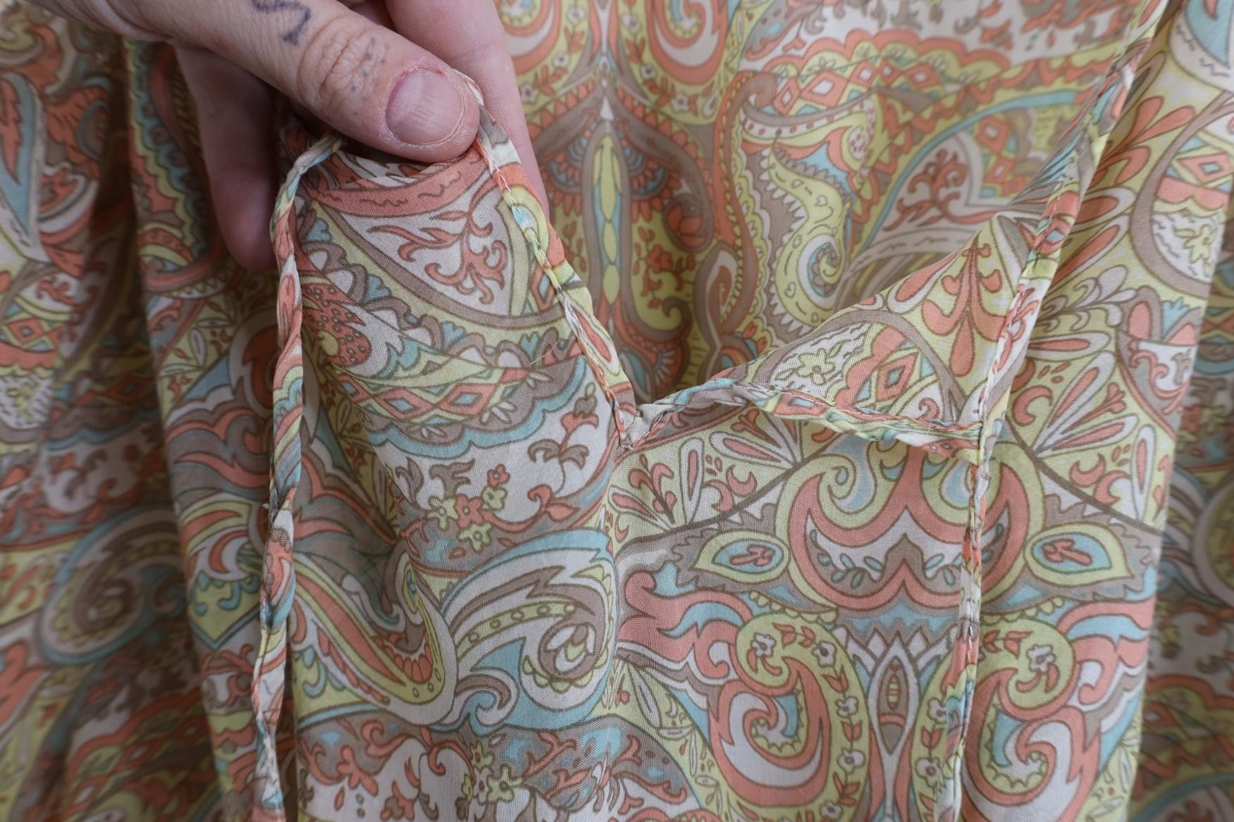 Vintage Vintage 90s Y2K Wintersilks Babydoll Silk Rainbow Shirt Size S / US 4 / IT 40 - 7 Thumbnail
