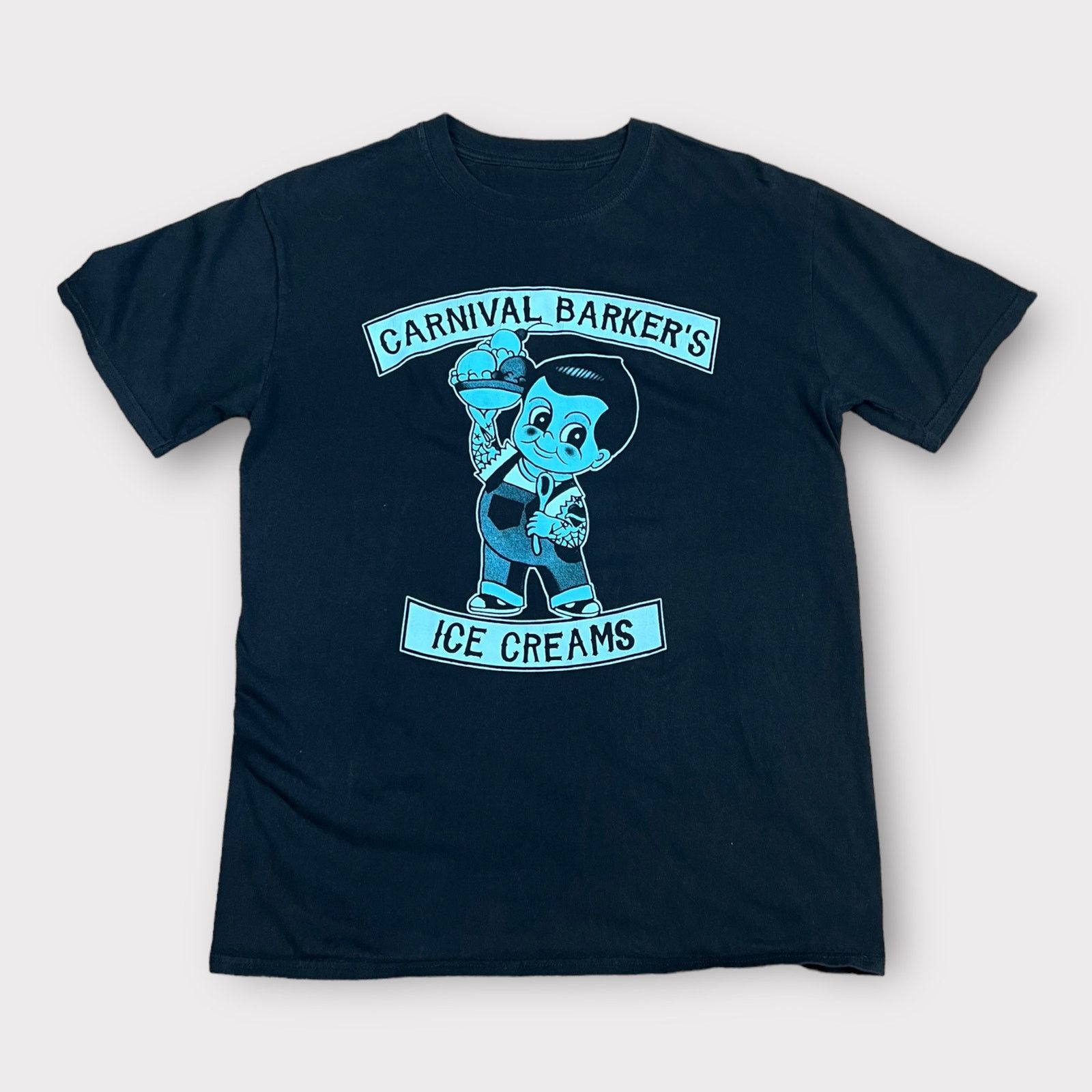 Vintage Vintage Men’s “Carnival Barker’s Ice Cream Graphic T-Shirt Size US L / EU 52-54 / 3 - 4 Thumbnail