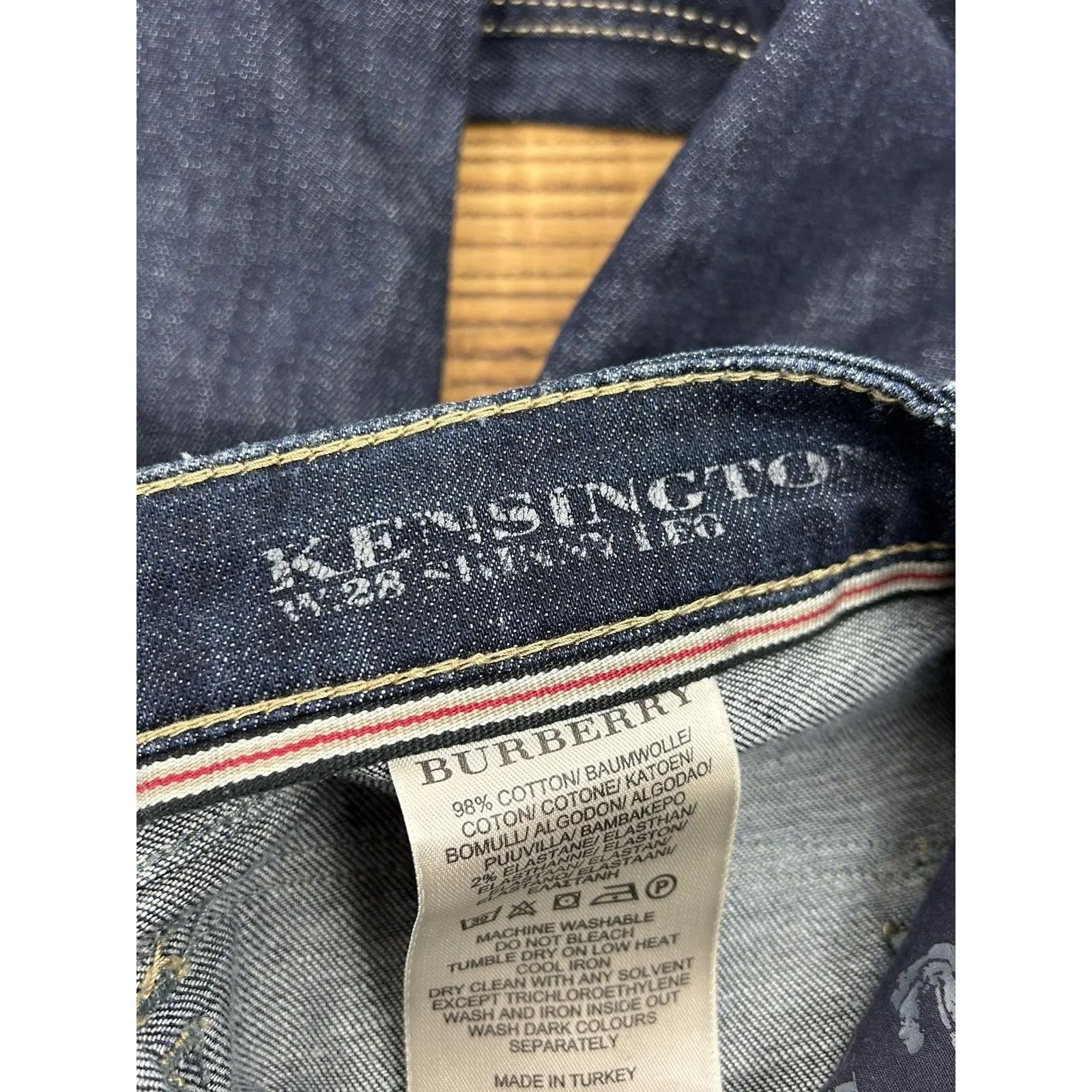 Burberry Burberry Brit Kensington Skinny Leg Denim Jeans Size 28 Size 28" / US 6 / IT 42 - 11 Thumbnail