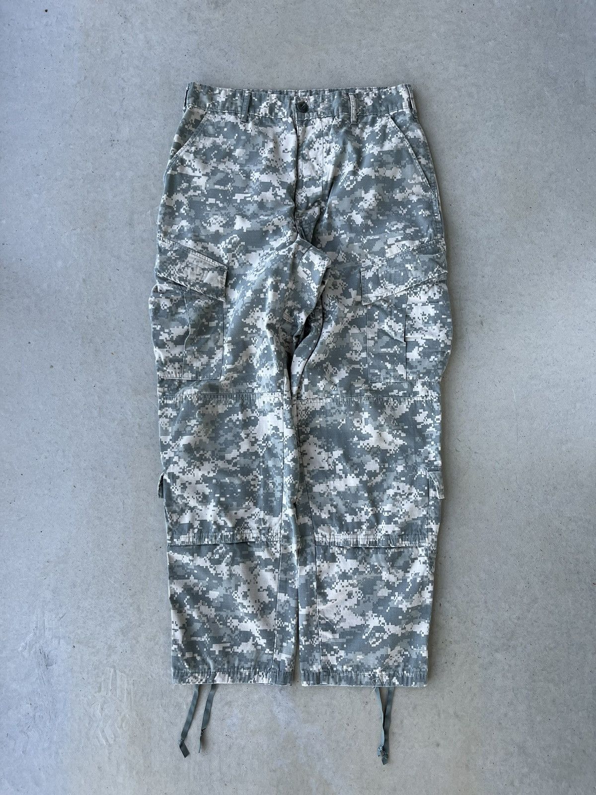 Other Vintage 00s Military Digital Camo Pants Size US 34 / EU 50 - 1 Thumbnail