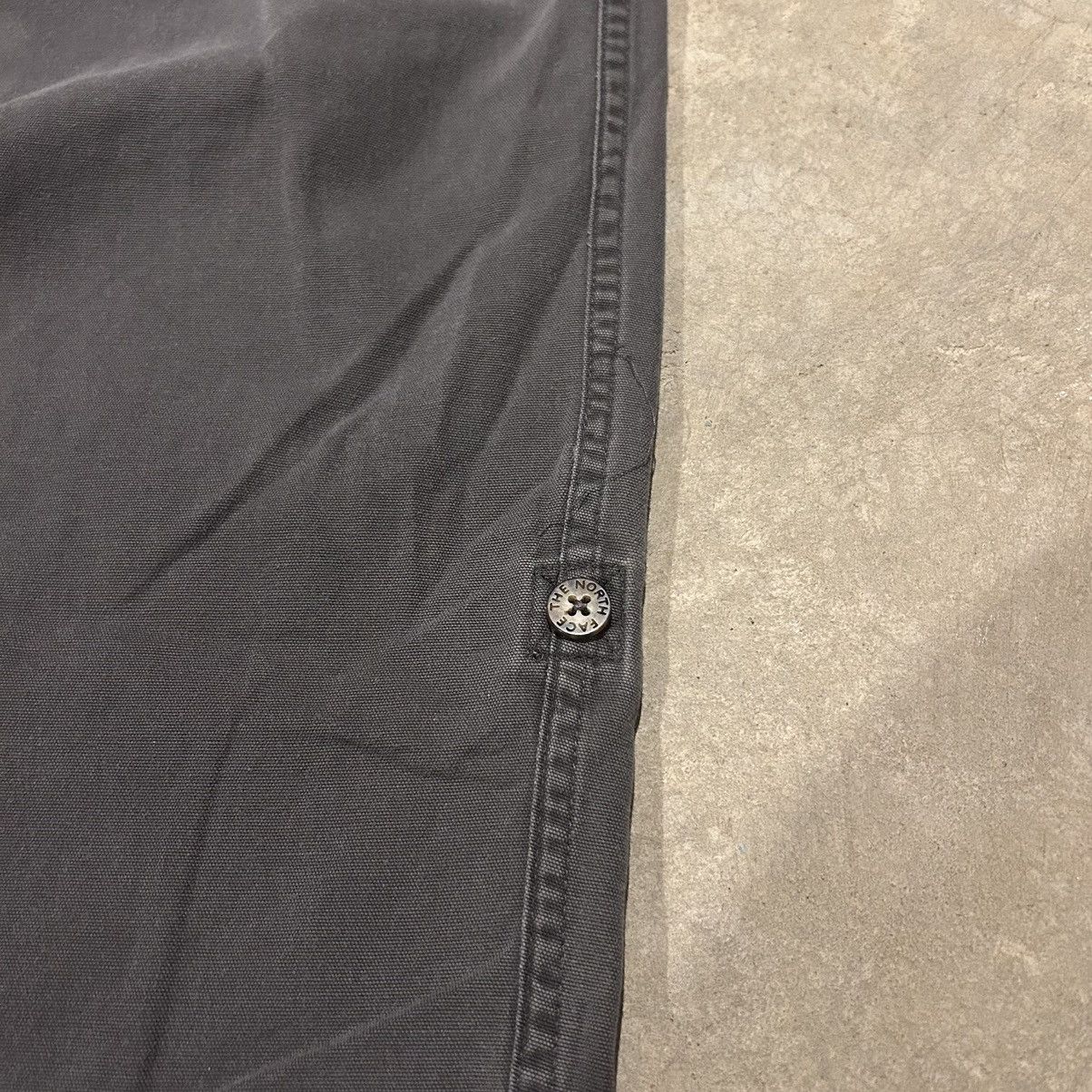 The North Face × Vintage Essential Vintage Y2K The North Face Cargo Pocket Work Pants Size US 35 - 6 Thumbnail