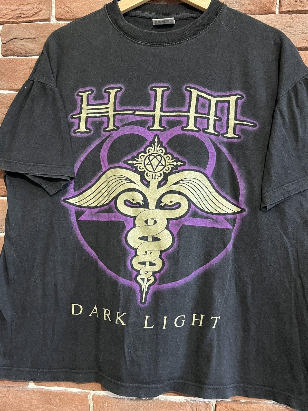 Band Tees Rare Vintage 00s HIM Dark Light Rock Band Band Tshirt Y2K L Size US L / EU 52-54 / 3 - 3 Thumbnail