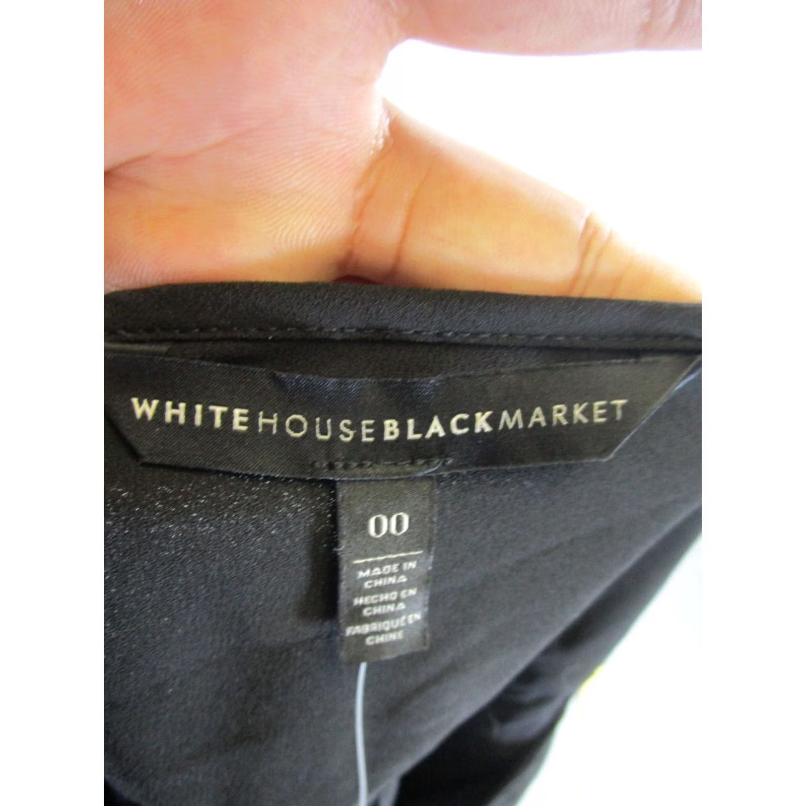 White House Black Market White House Black Market Dress Womens 00 Black Puff Sleeve V-Neck Fit & Flare Short Short Black Womens Size XXS / US 00 / IT 34 - 7 Thumbnail