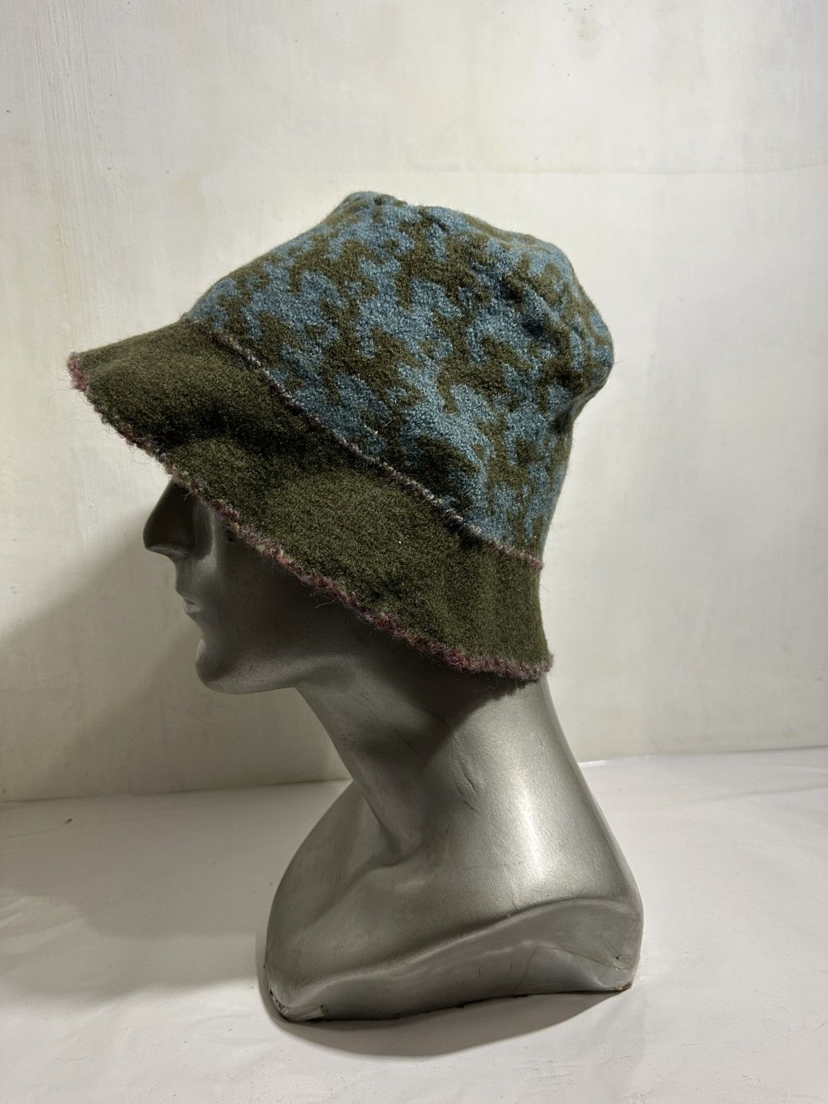 Handmade CL4 Japanese Nice Design Colour Bucket Hats Size ONE SIZE - 2 Thumbnail