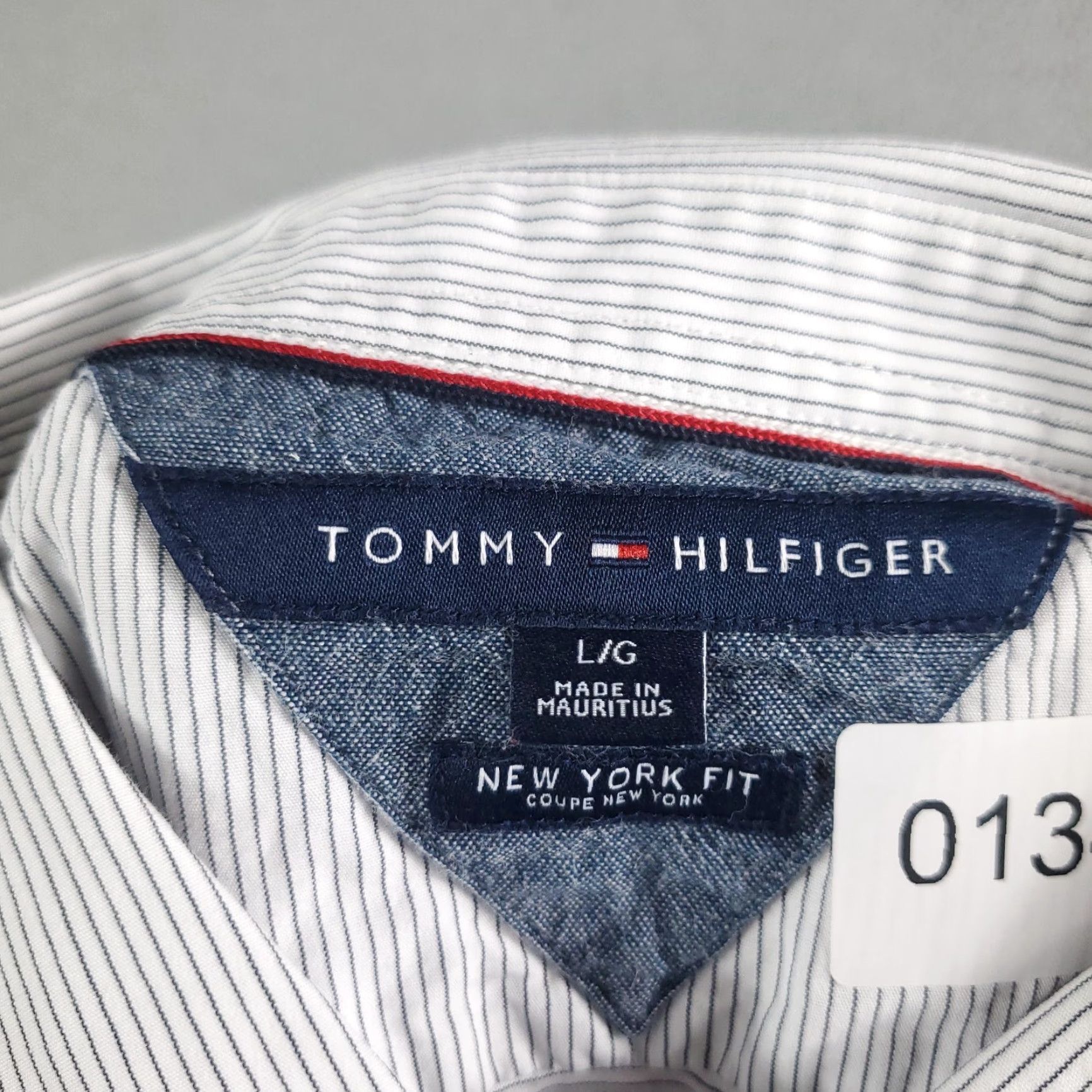 Tommy Hilfiger VINTAGE Tommy Hilfiger Men's Button Up Shirt Long Sleeve Collared Cotton Striped White Large Size US L / EU 52-54 / 3 - 6 Thumbnail