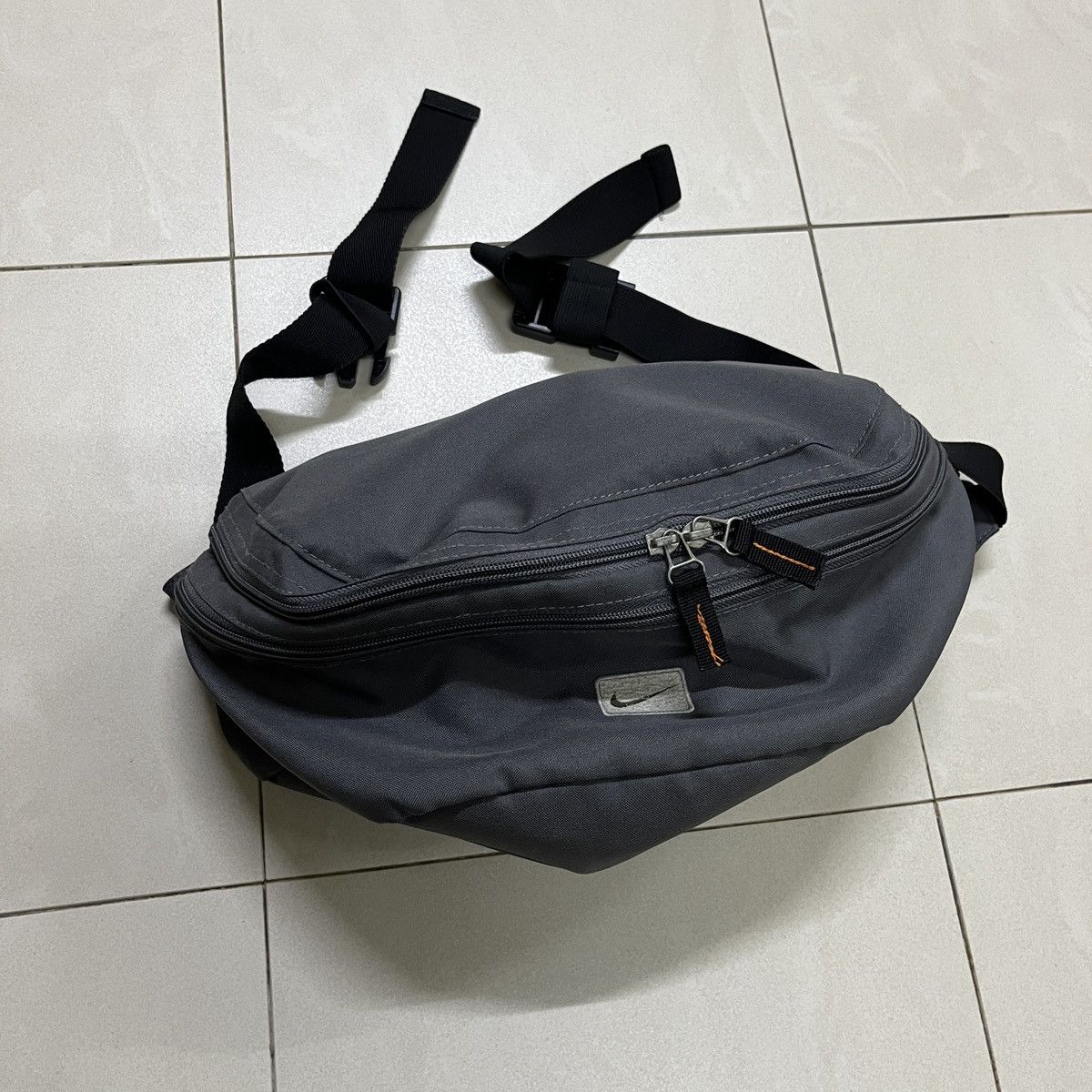 Nike × Vintage Vintage Rare Nike 2 Way Bag/Backpack Size ONE SIZE - 14 Thumbnail