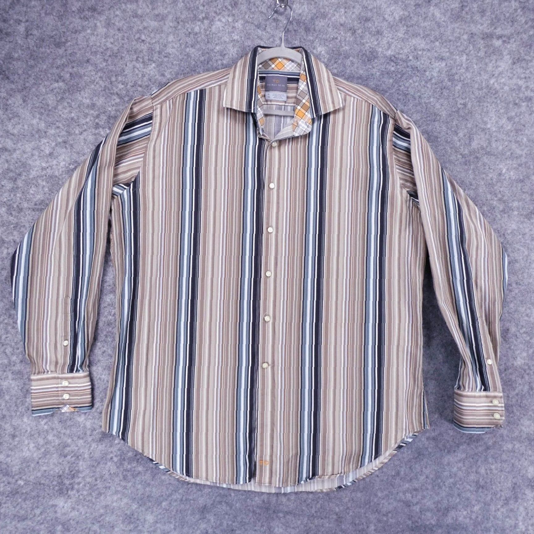 Vintage Thomas Dean Shirt Mens Extra Large Button Up Long Sleeve Beige Blue Striped Size US XL / EU 56 / 4 - 2 Thumbnail