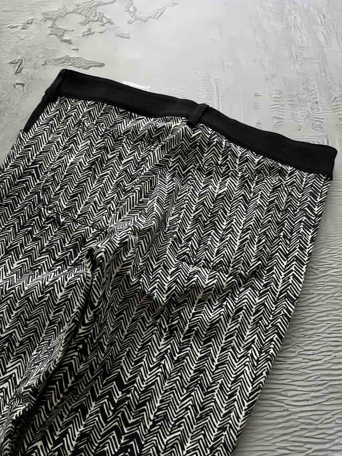 Balenciaga Balenciaga Pants Luxury Black & White Women’s Size 28" / US 6 / IT 42 - 5 Thumbnail