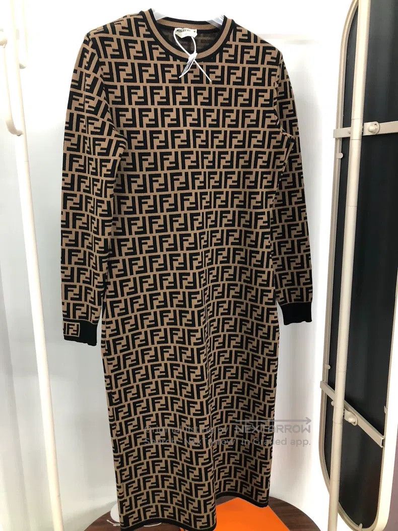 Fendi Fendi All-Print Dress Size XS / US 0-2 / IT 36-38 - 1 Thumbnail