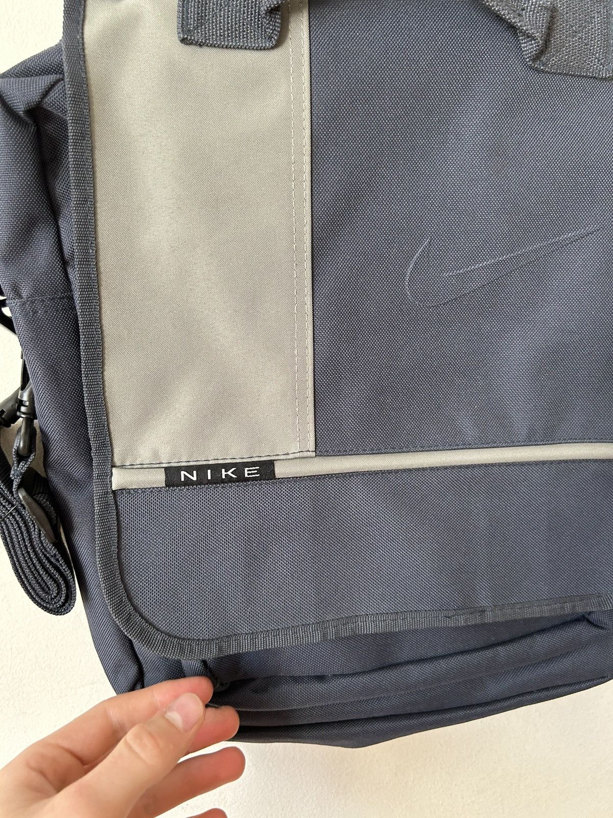 Nike × Vintage Vintage Nike Crossbody Messenger Bag shoulder bag Size ONE SIZE - 3 Thumbnail