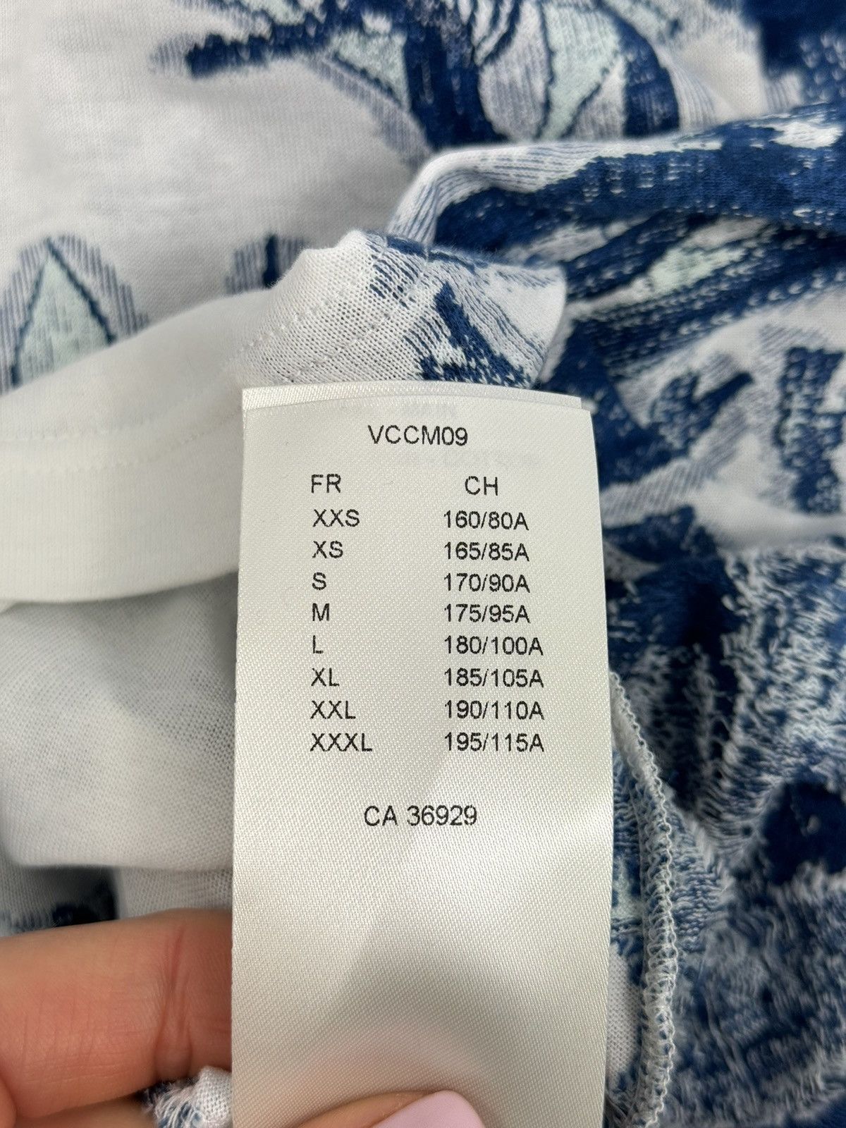 Louis Vuitton GRAPHIC COTTON T-SHIRT Size US XL / EU 56 / 4 - 7 Thumbnail
