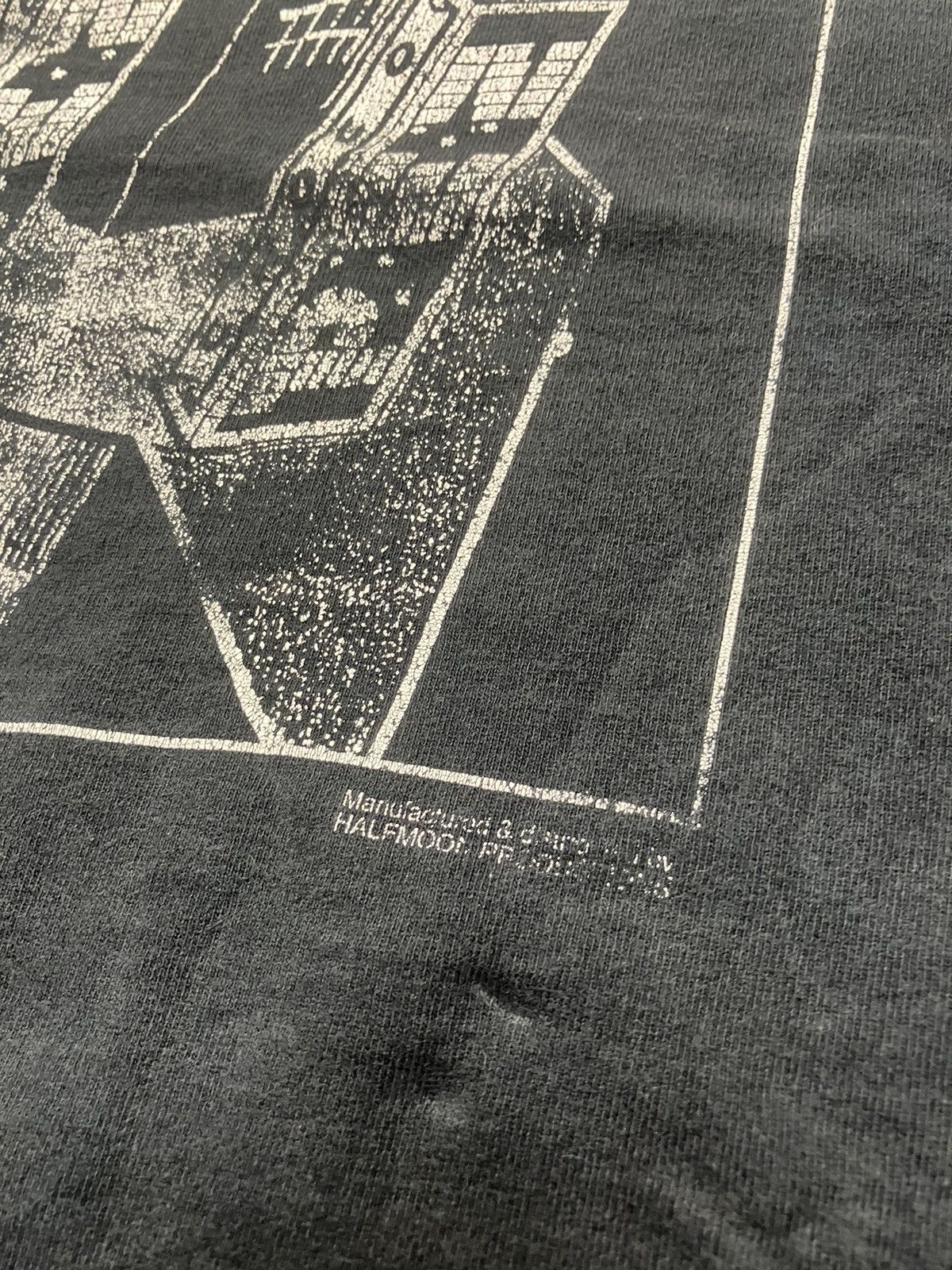 Vintage 90’s Pez Spaceman Tee Shirt Size US XL / EU 56 / 4 - 4 Thumbnail