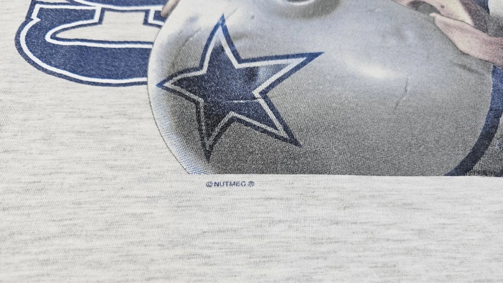 Other Nutmeg Mills 1996 Dallas Cowboys Single Stitch NFL Tee Men L Size US XXL / EU 58 / 5 - 7 Thumbnail