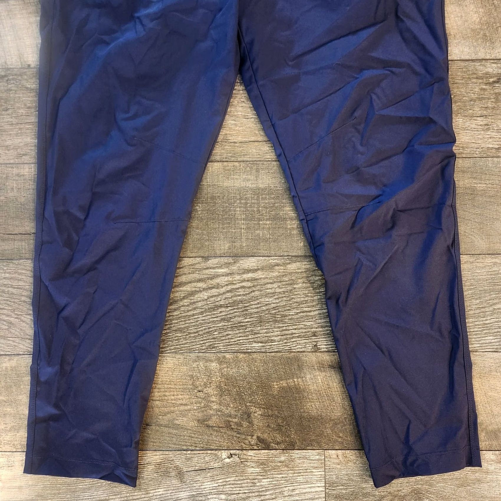 Fabletics Fabletics The Fundamental Jogger Pants Mens M Navy Blue Performance Stretch Cotton? (Note: final content not to include extraneous words) Size US 30 / EU 46 - 2 Thumbnail
