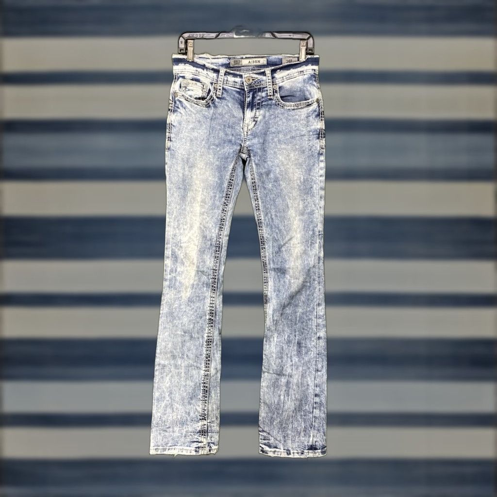 Vintage Vintage Buckle BKE Jeans Mens 26L Aiden Straight Leg Mid Rise Distressed Light Wash Denim 3D Y2K band hip hop rock retro 2000s USA Logo Mens Jeans Size US 26 / EU 42 - 1 Thumbnail