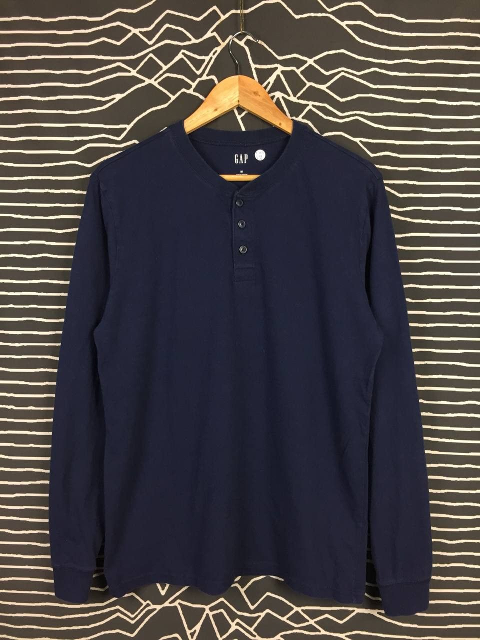Gap × Vintage GAP Plain Casual Essential Hanley Neck Longsleeve Tee Size US M / EU 48-50 / 2 - 2 Thumbnail