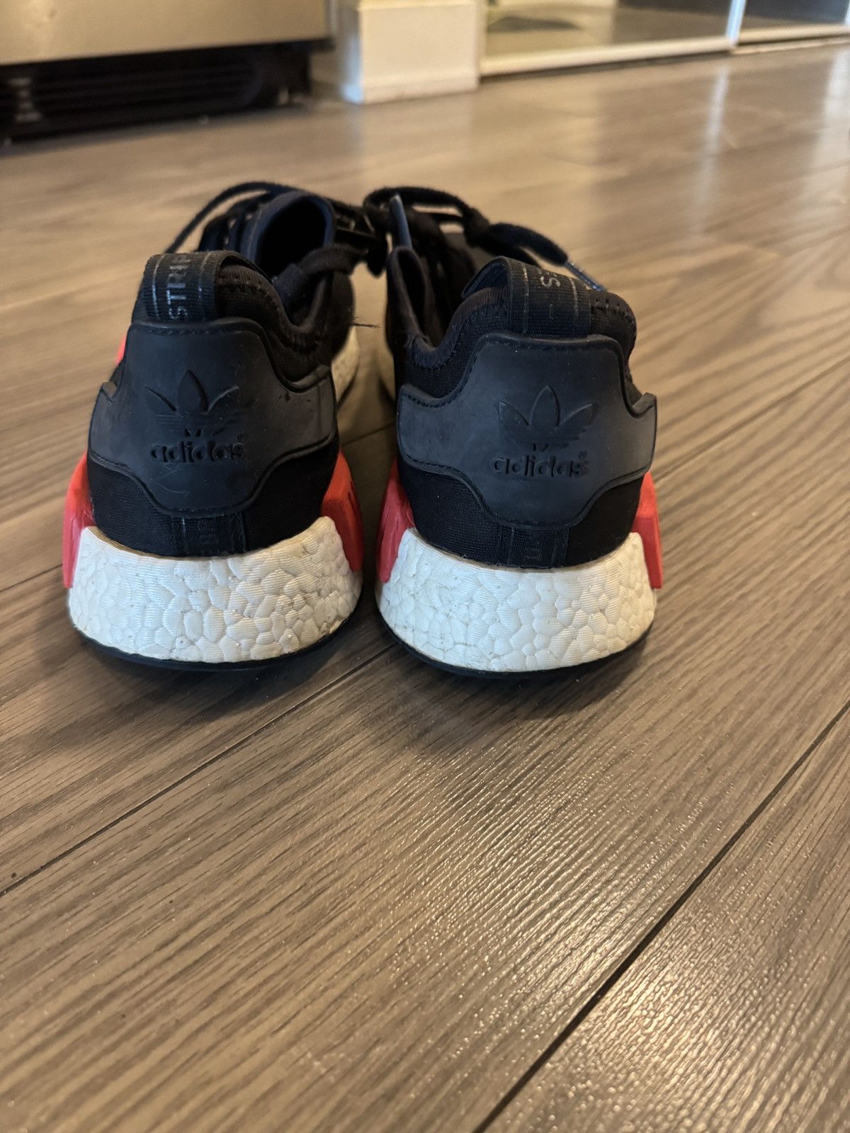 Adidas Adidas NMD R1 Size US 12 / EU 45 - 5 Thumbnail
