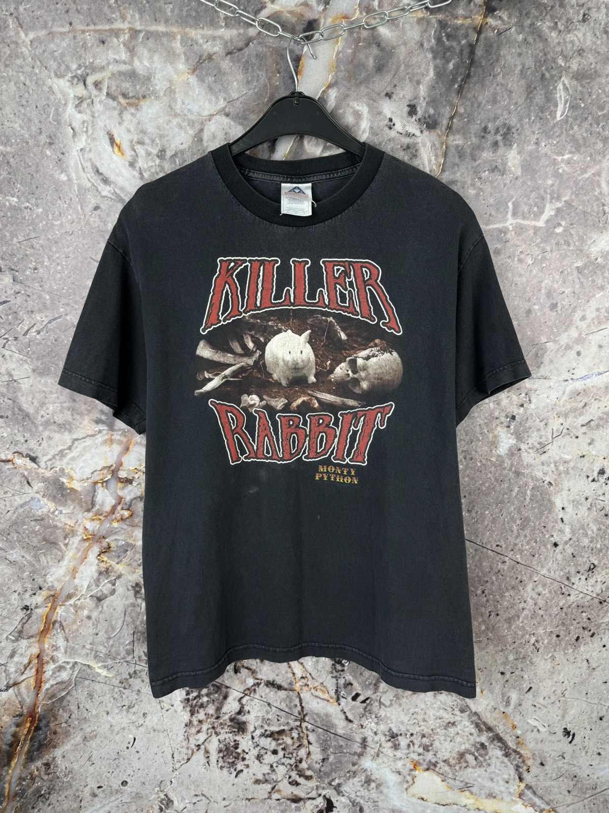 Alstyle Vintage Monty Python Killer Rabbit Movie T-Shirt Vintage Size US L / EU 52-54 / 3 - 1 Thumbnail