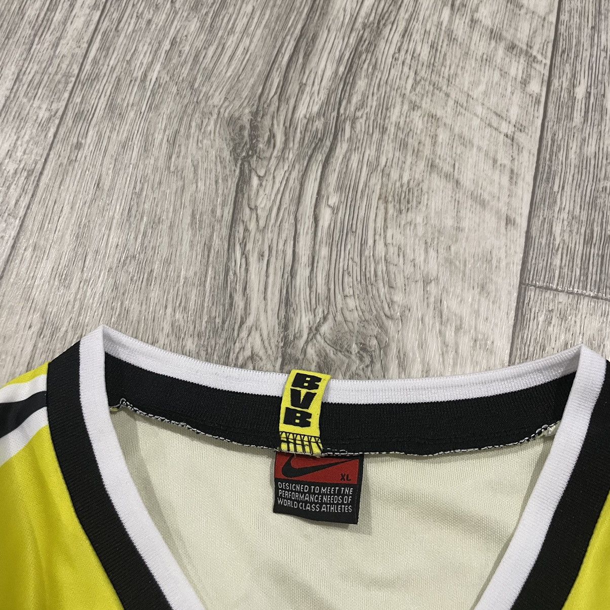 Nike × Vintage Nike BVB vintage Dortmund 90s Borussia jersey Continentale Size US L / EU 52-54 / 3 - 5 Thumbnail