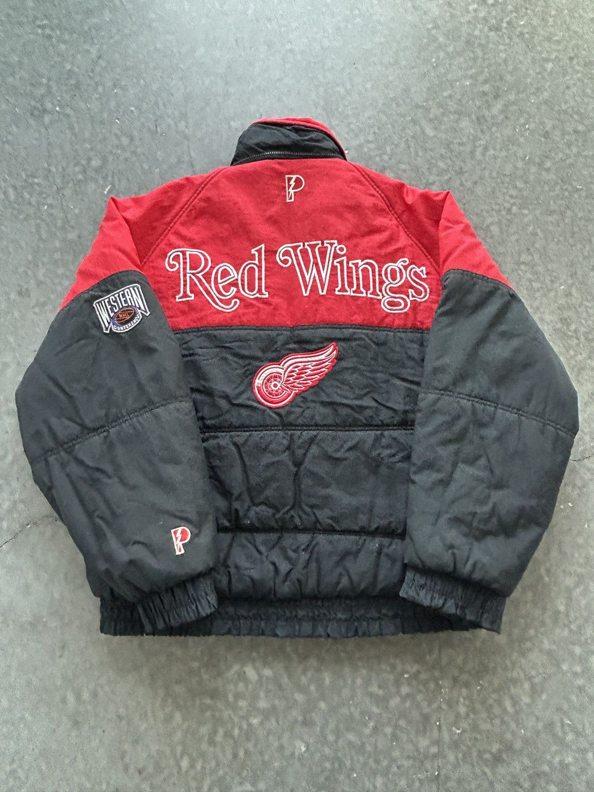 Pro Player Vintage 90s Detroit Red Wings Puffer Jacket Pro Player Size US XL / EU 56 / 4 - 1 Thumbnail