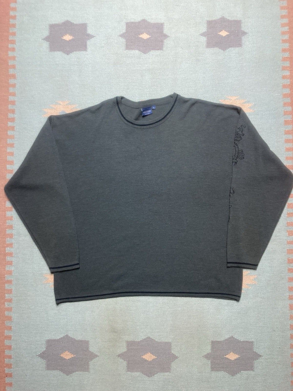 Vintage Vintage y2k knit sweater sideout dragon tribal JNCO skate XL Size US XL / EU 56 / 4 - 1 Thumbnail
