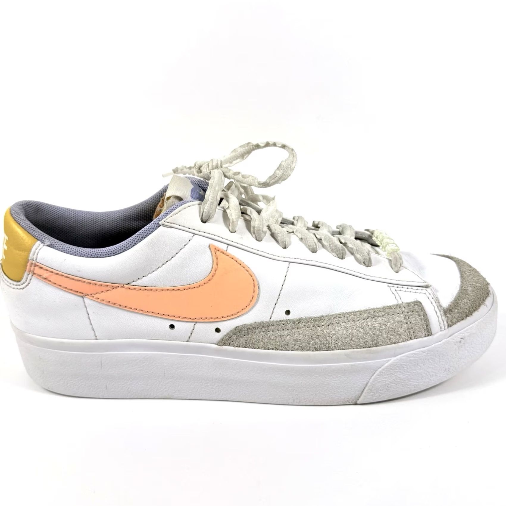 Nike Nike Blazer Low Platform Sneakers Women White DX3719-100 10.5 Shoes Size L / US 10 / IT 46 - 2 Thumbnail