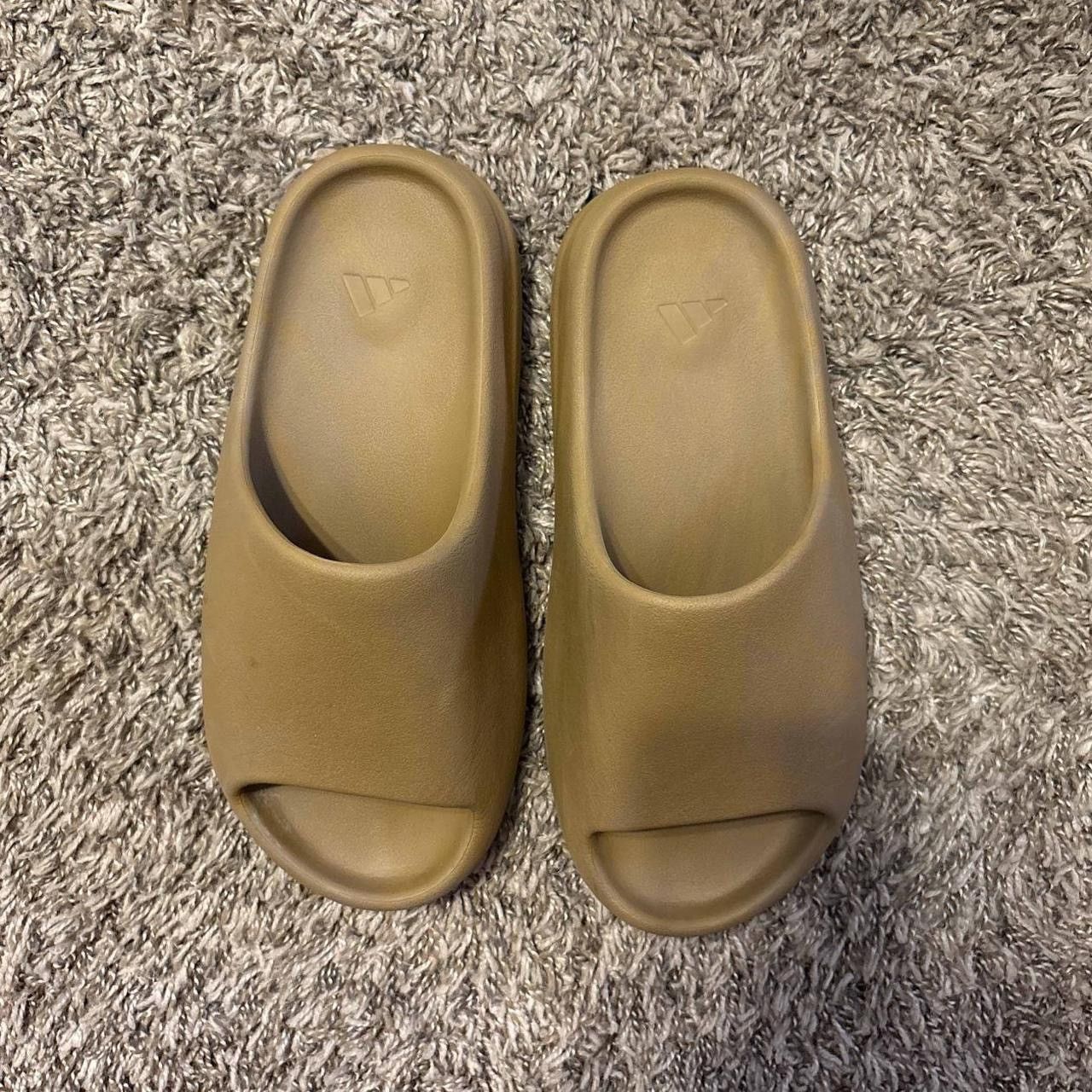 Adidas × Kanye West adidas yeezy slide ochre Size US 9 / EU 42 - 3 Thumbnail