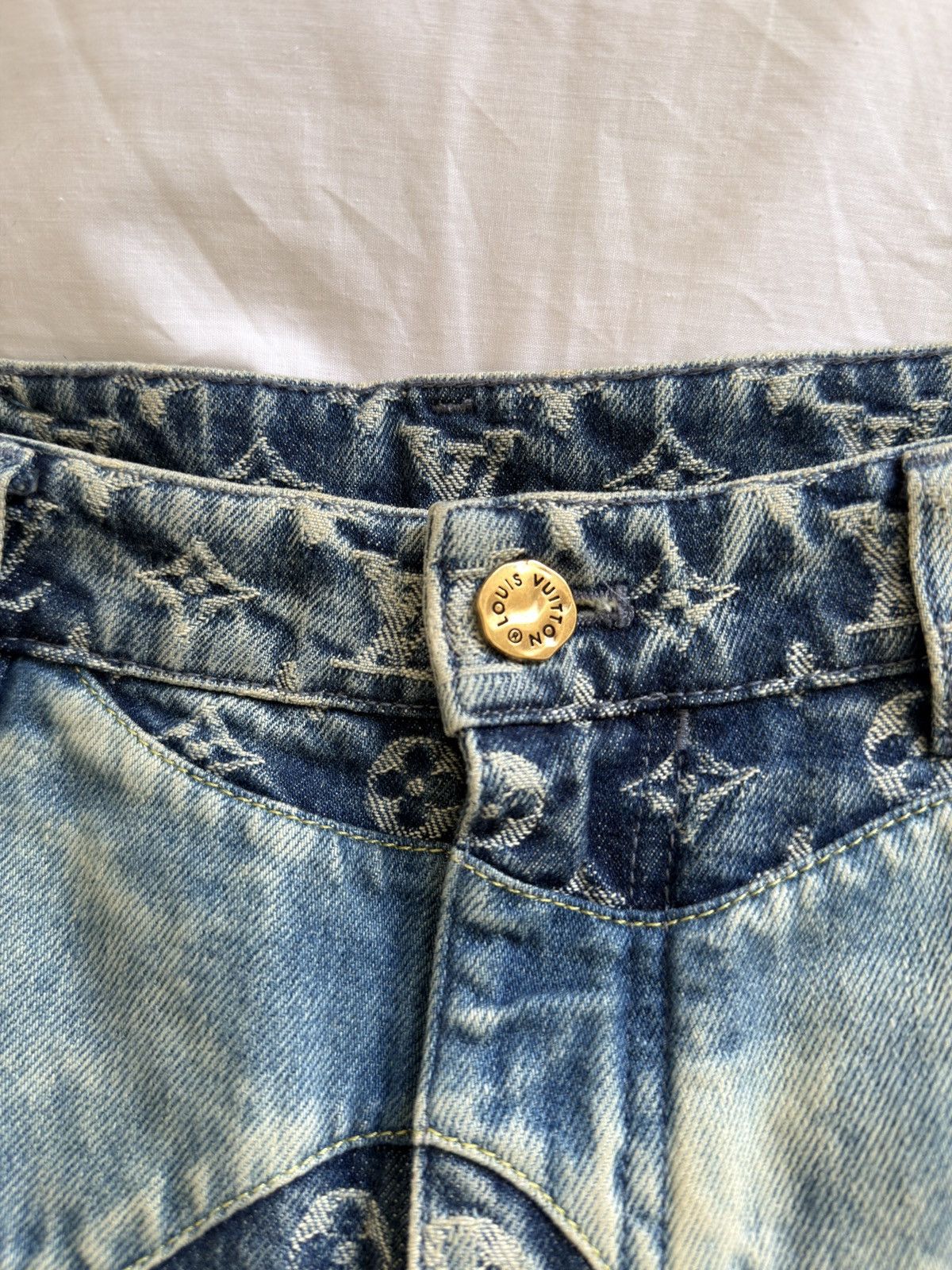 Louis Vuitton × Nigo LV x Nigo Monogram Crazy Denim Jeans Size US 33 - 7 Thumbnail